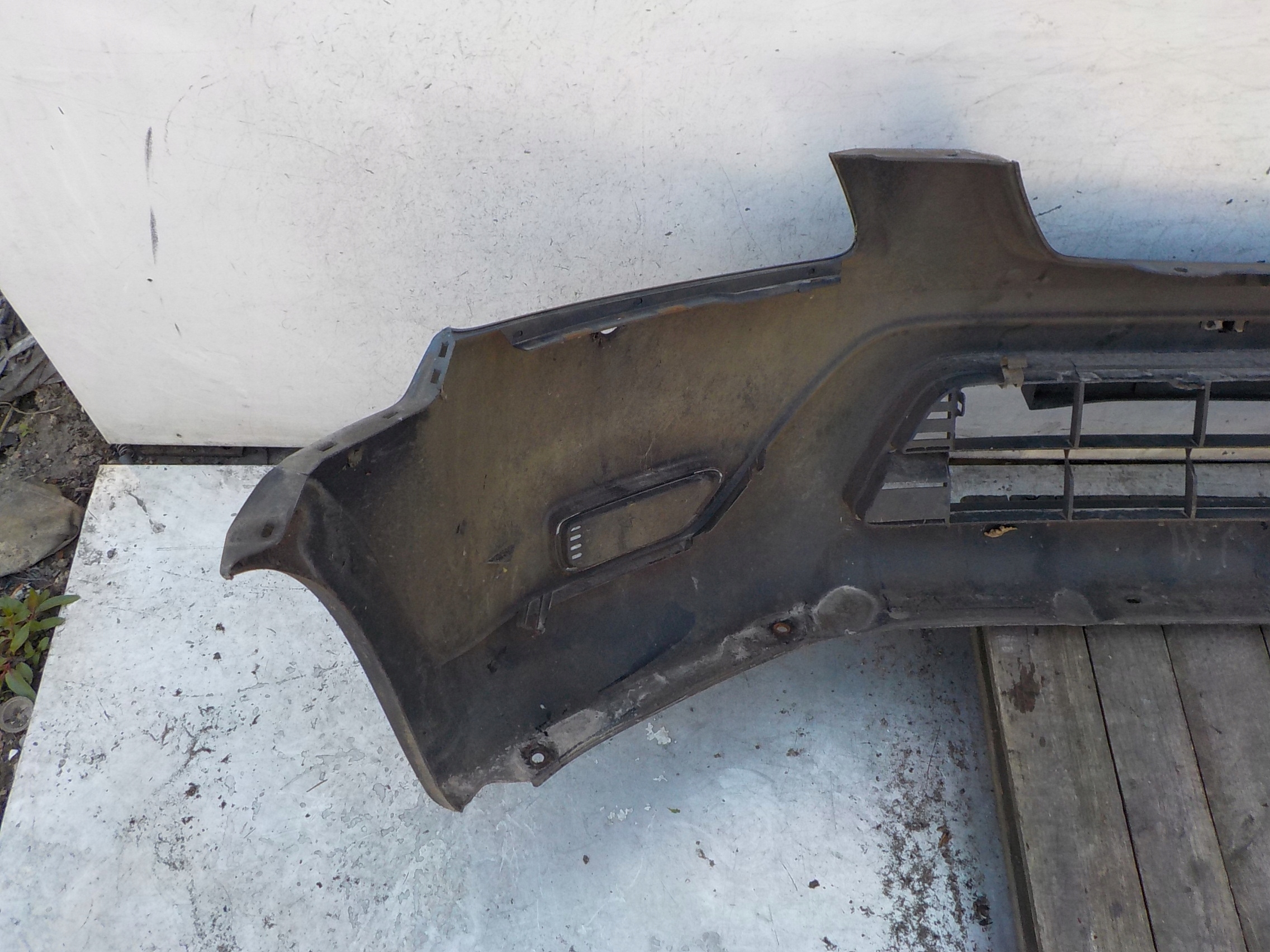 983 HONDA CR-V II bumper front front