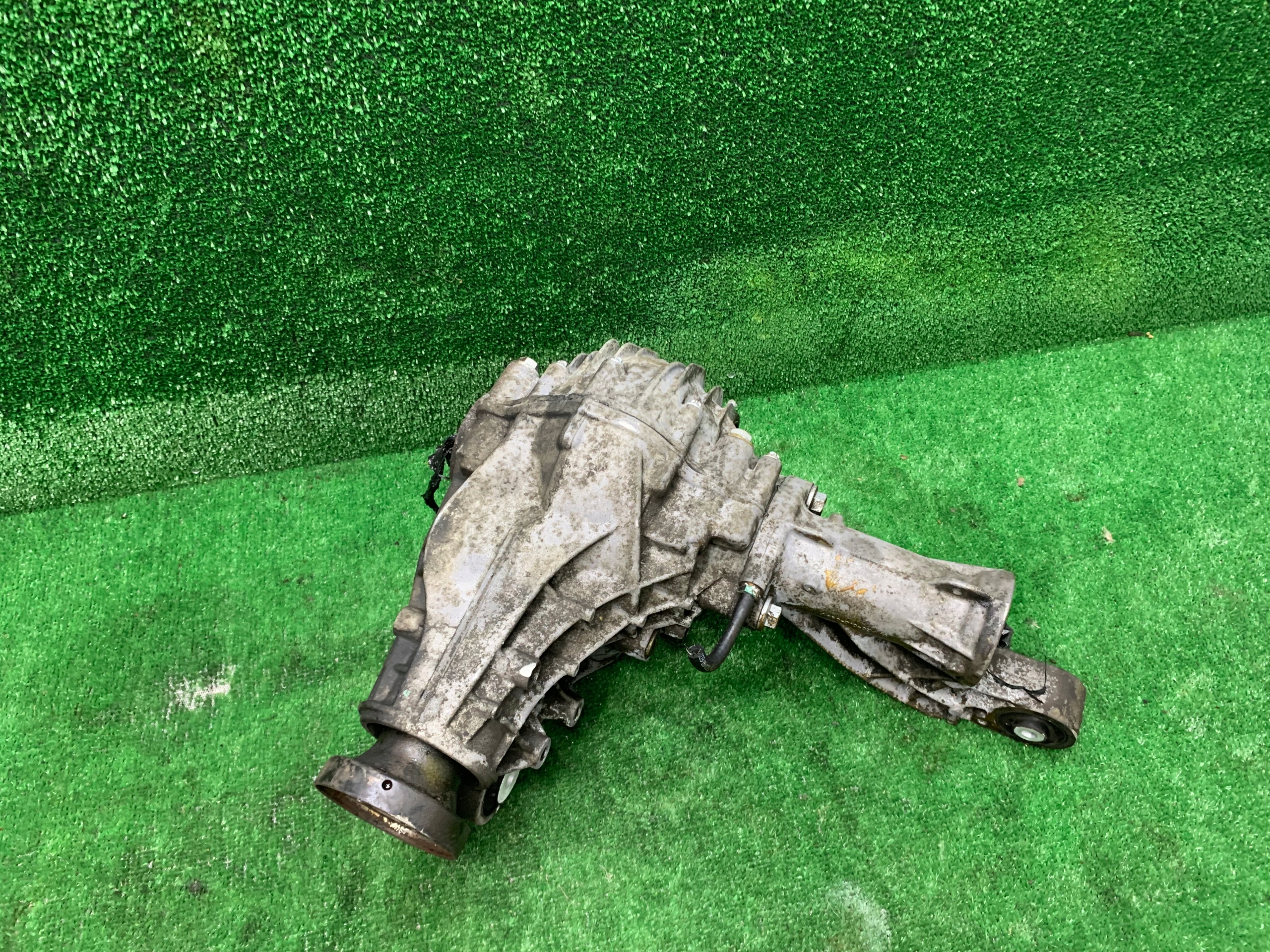 MERCEDES w251 ML W164 GL X164 3.0 CDI differential differential front 4460-310-034