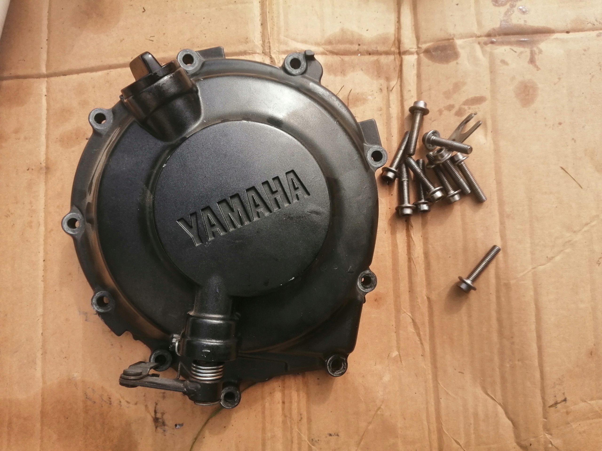 Wert755oxc6t - Yamaha R6 rj05 03-05 крышка крышки сцепления