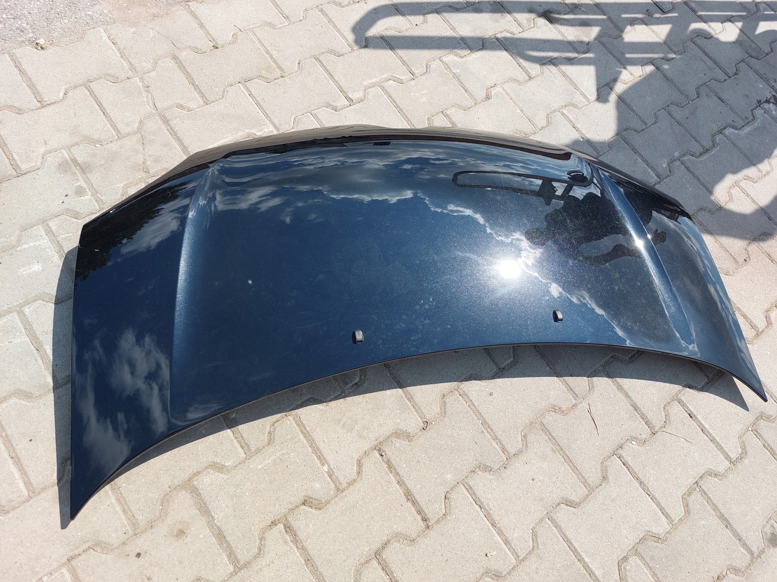 Капот Renault Twingo III tegne Smart