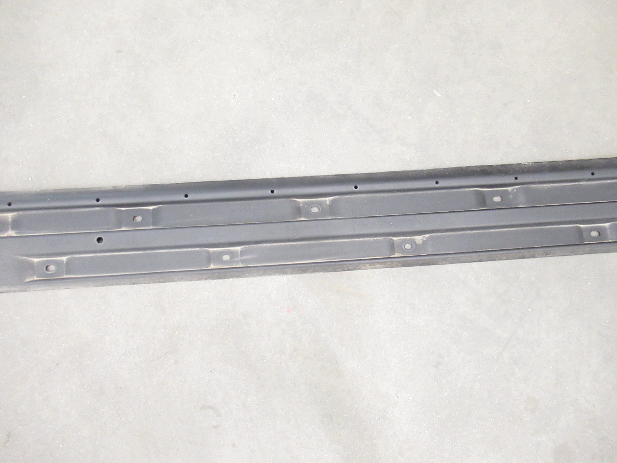 cover chassis of the threshold left BMW e39 sedan KOMBI