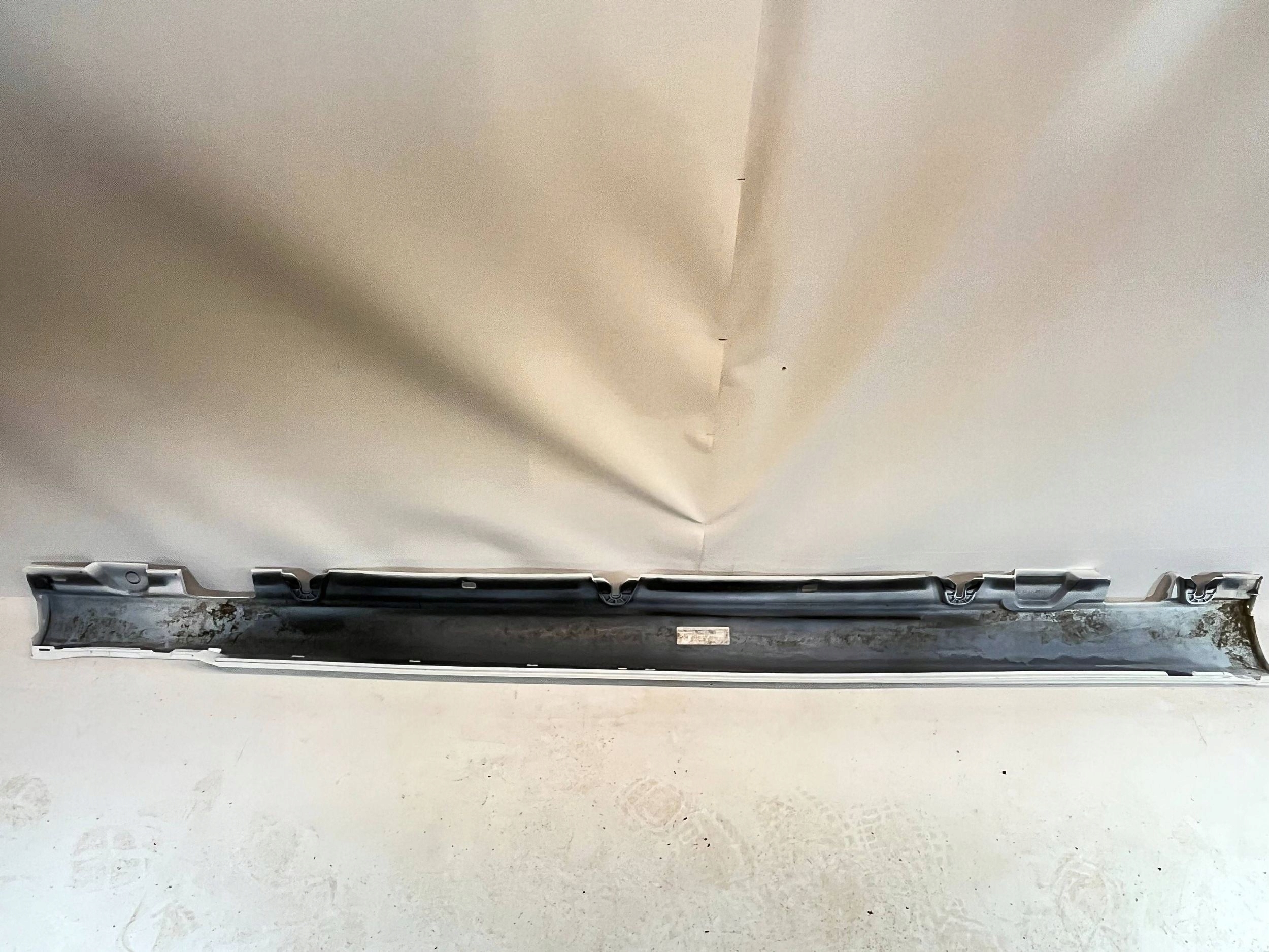 moulding threshold Mercedes-Benz C W205 A2056907102