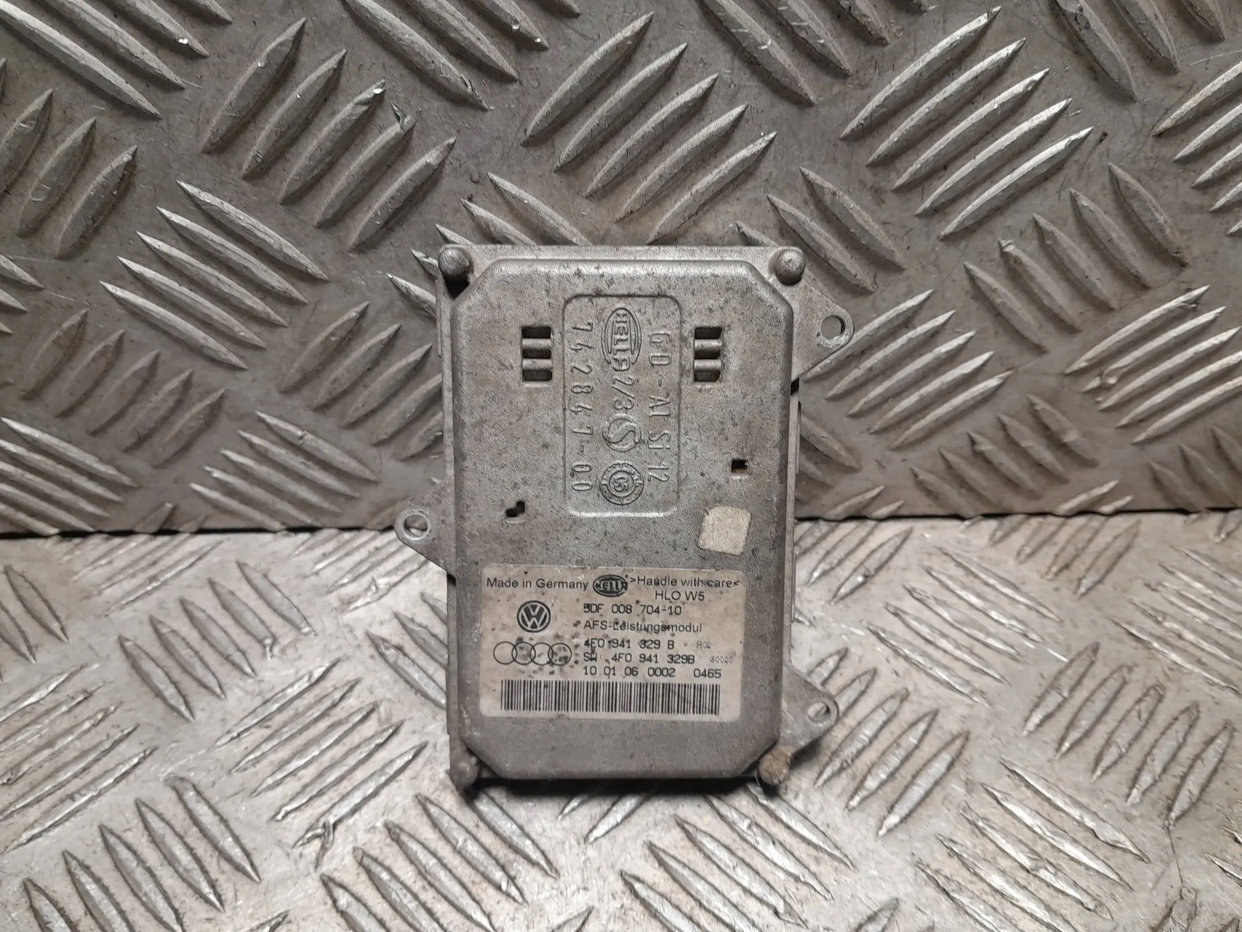 AUDI A6 C6 PRZETWORNICA MODUŁ SKRĘTU 4F0941329B Producent części Audi OE