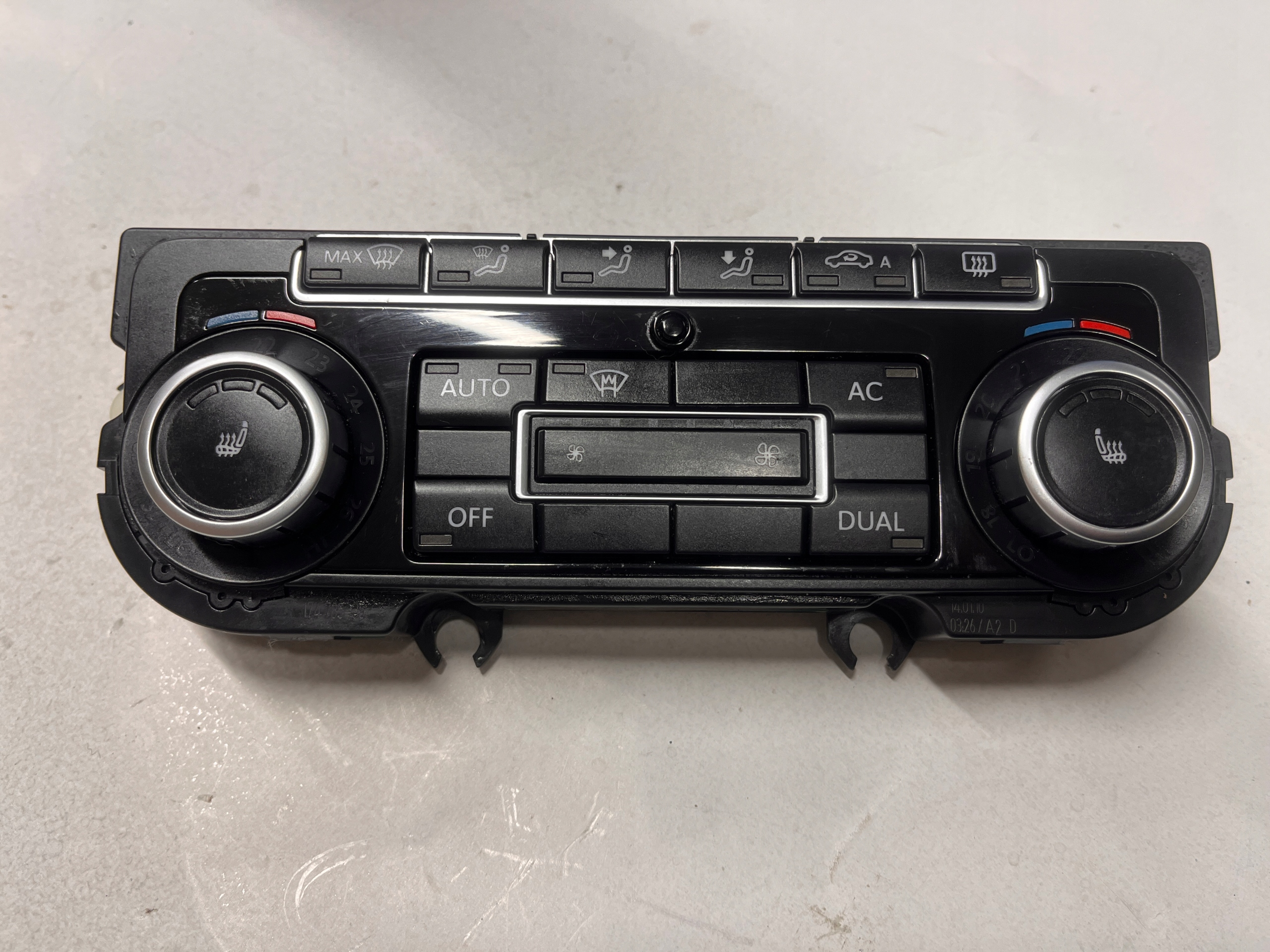 VW PASSAT B6 Unite commande clima Bouches buses 5K0907044CC