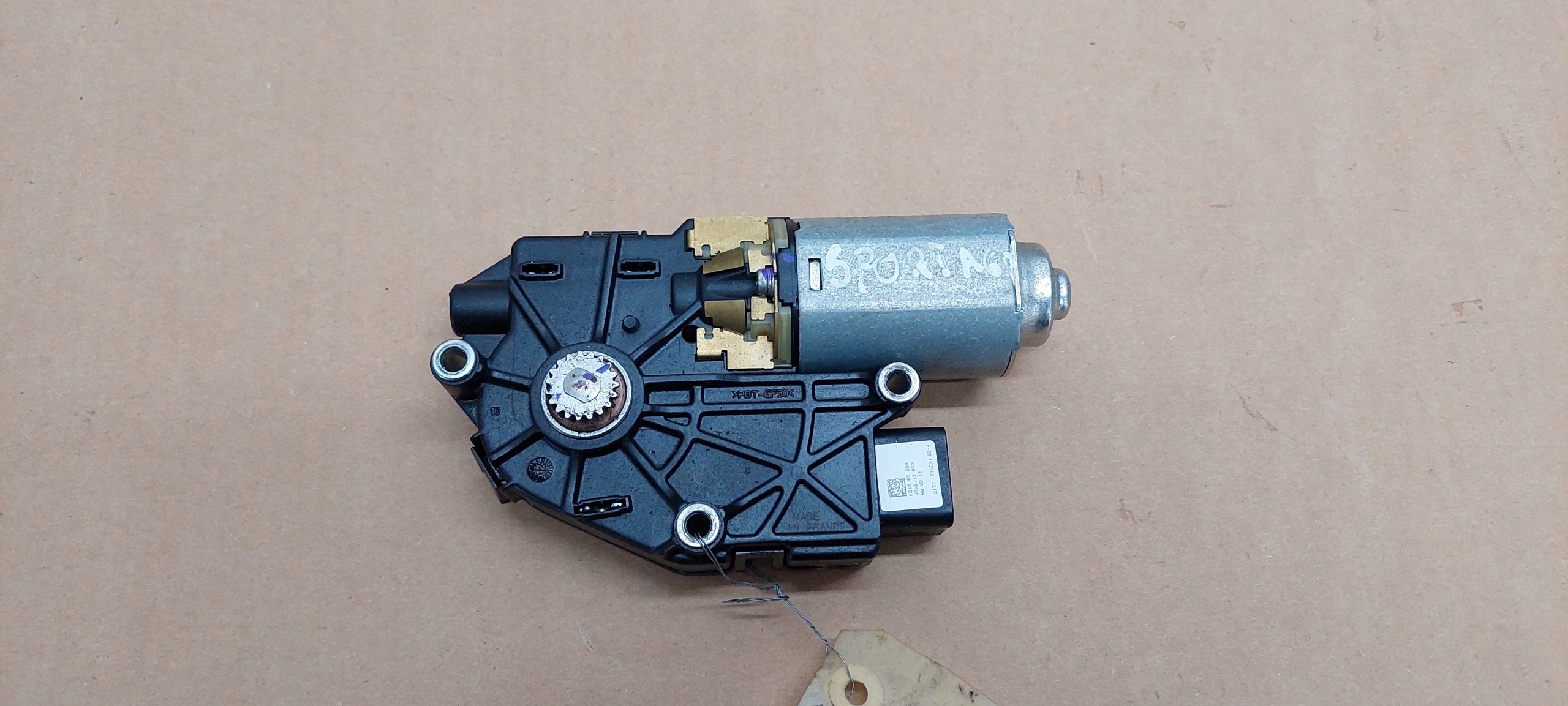 Silniczek szyberdachu Kia Venga