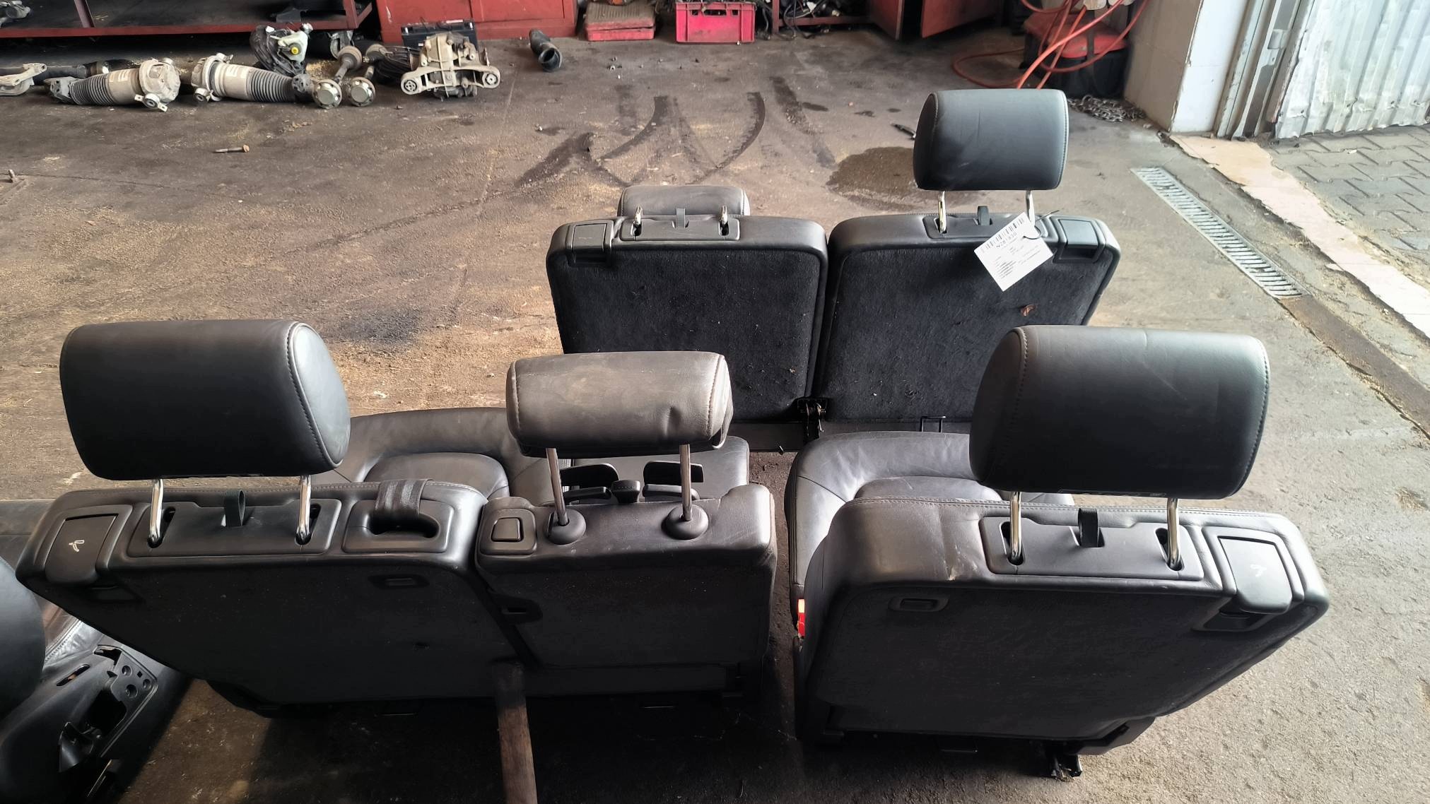 sedili KOMPLET AUDI Q7 e 4L LIFT