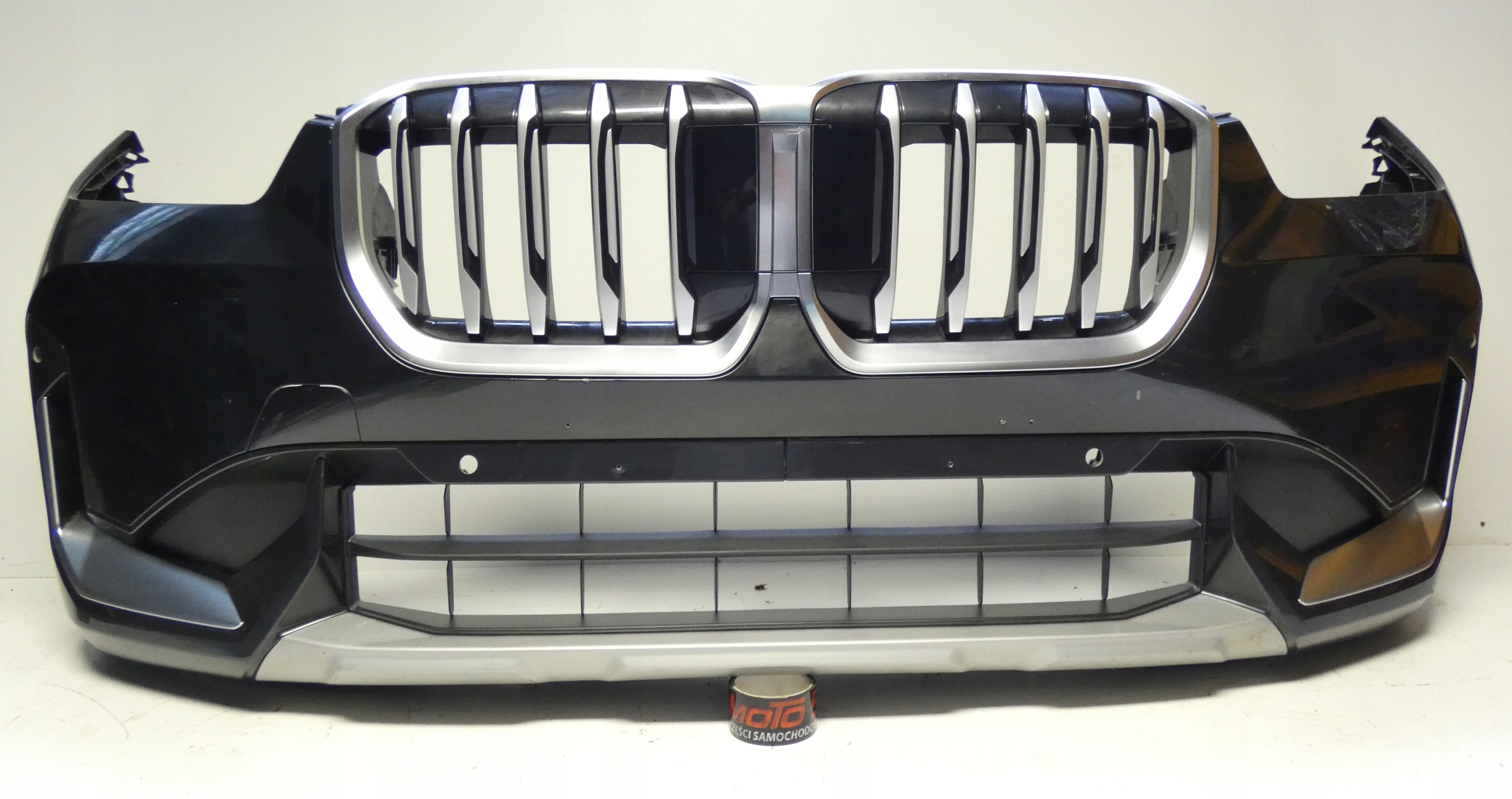 BMW X1 U11 X-LINE 9883579 2022- POD 6 PDC ZDERZAK PRZEDNI PRZÓD