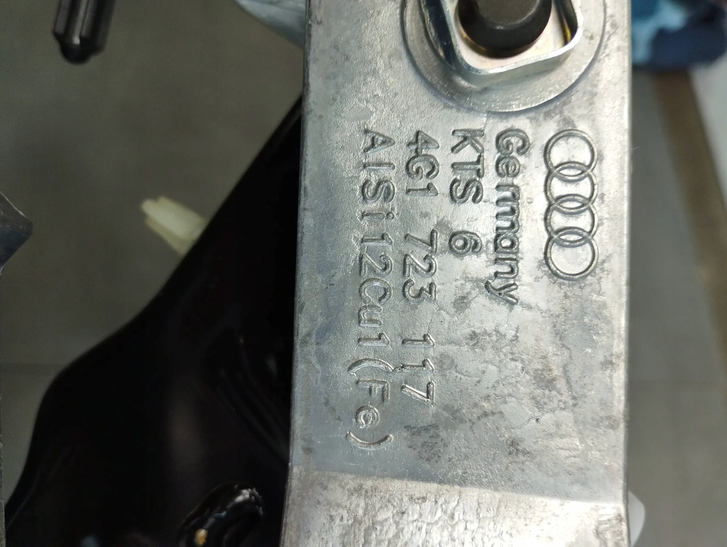 Audi A6 C7 4G pedals support 4G1723117