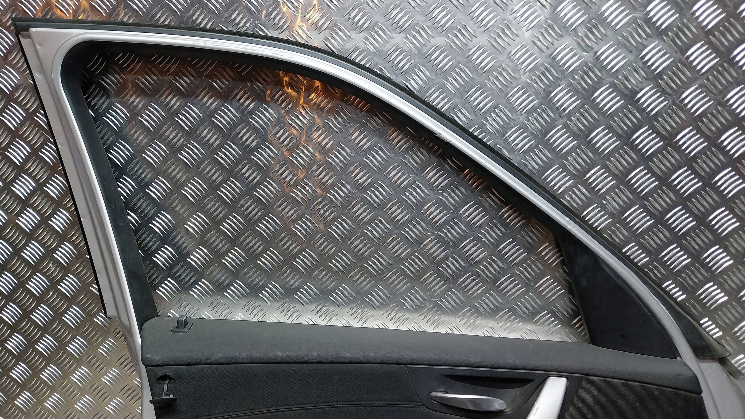 Tür vorne links BMW X3 E83 03