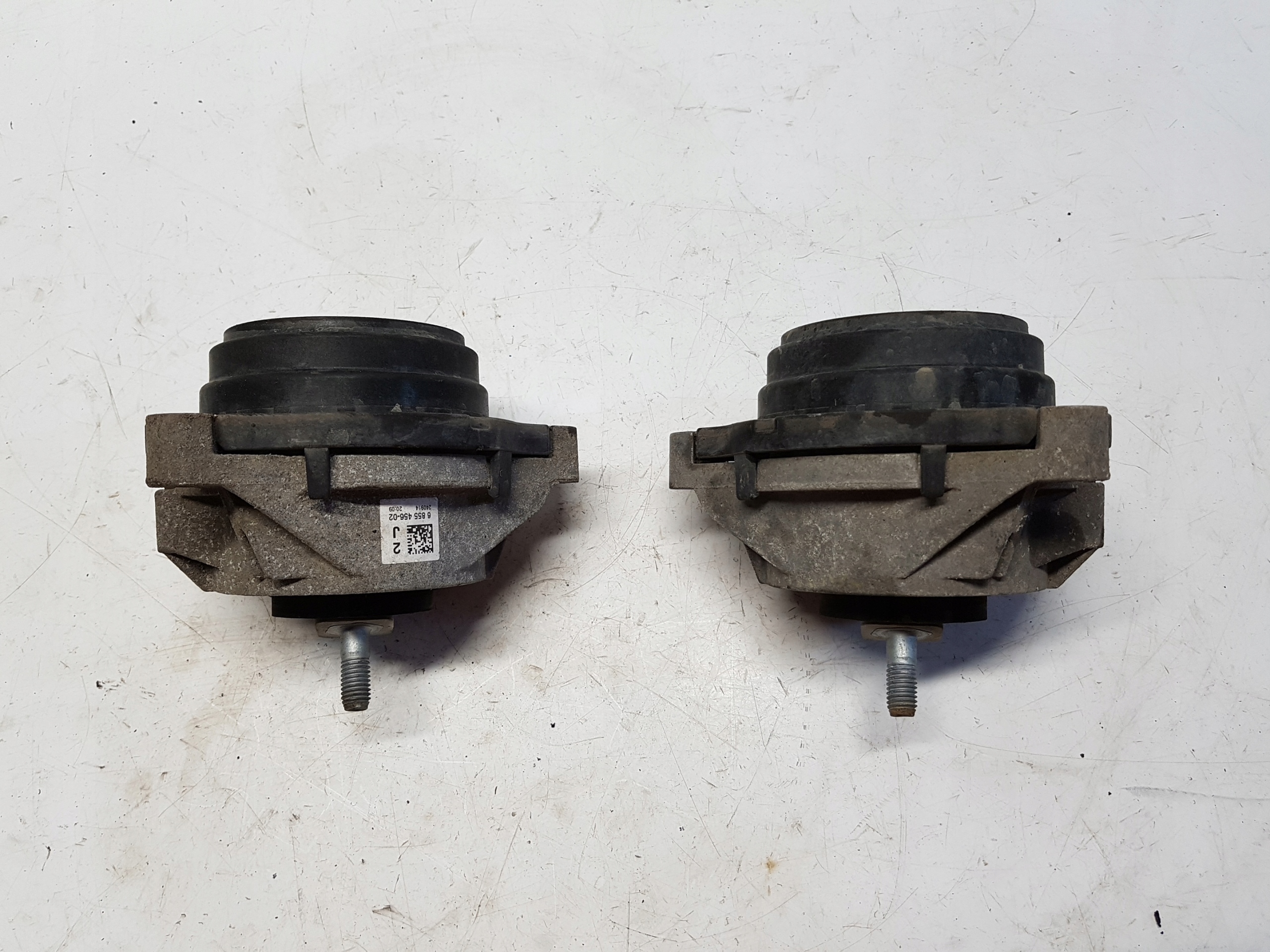 BMW 3 GT F34 2.0i n20 airbag engine mount left