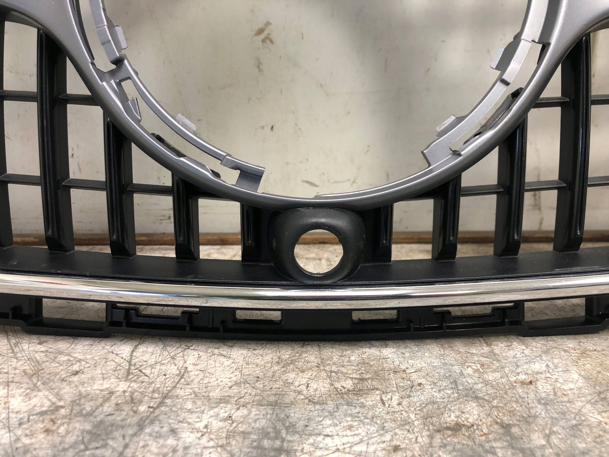 Grill Grill MERCEDES W254 C254 A2548881400