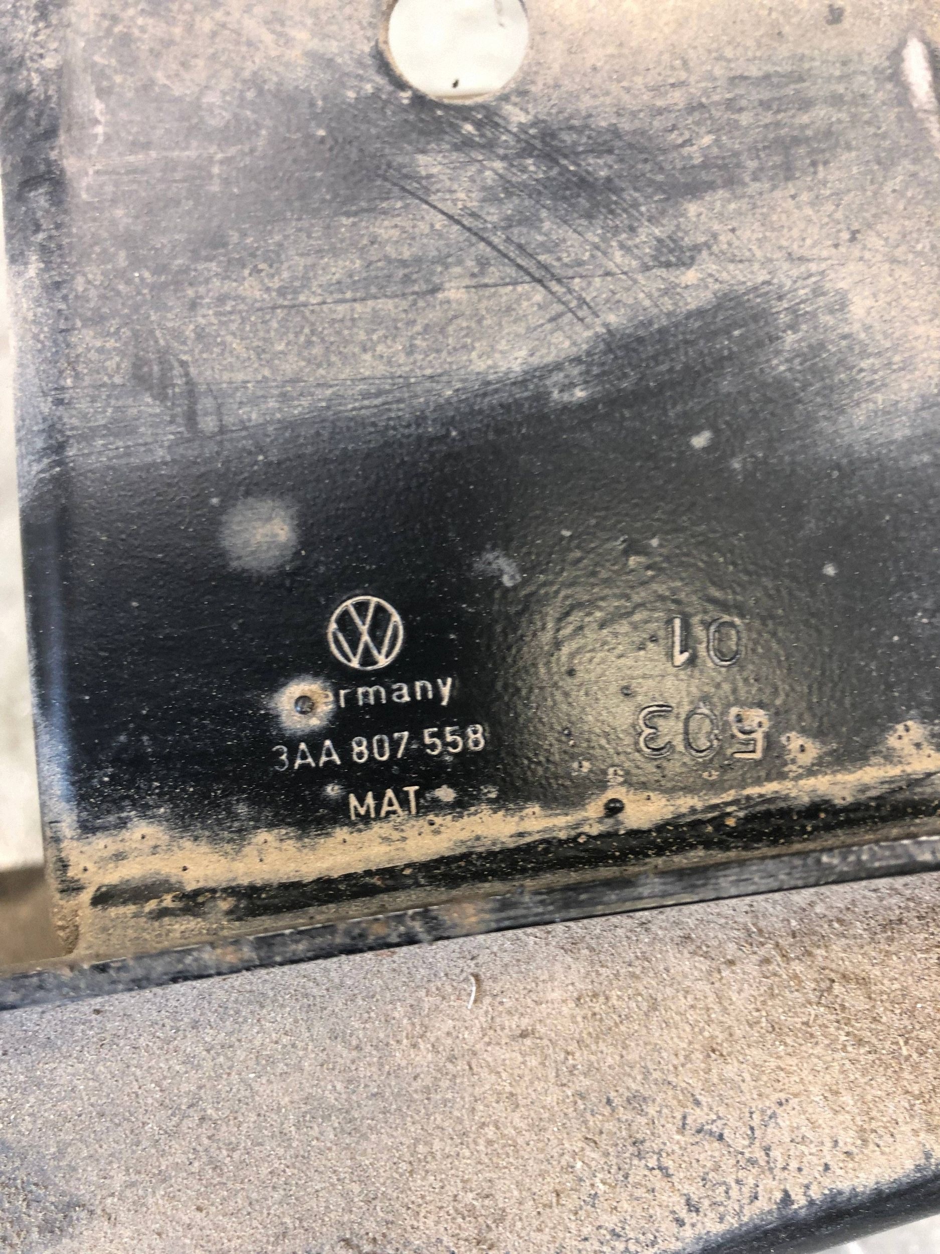 Stoßstangenträger heck VW PASSAT B7 KOMBI 3AA807558