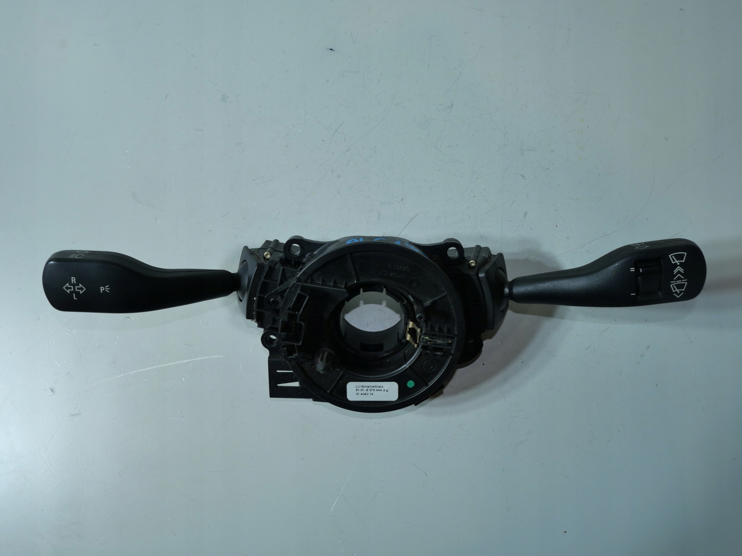 steering wheel levers and controls control BMW E46 83764449