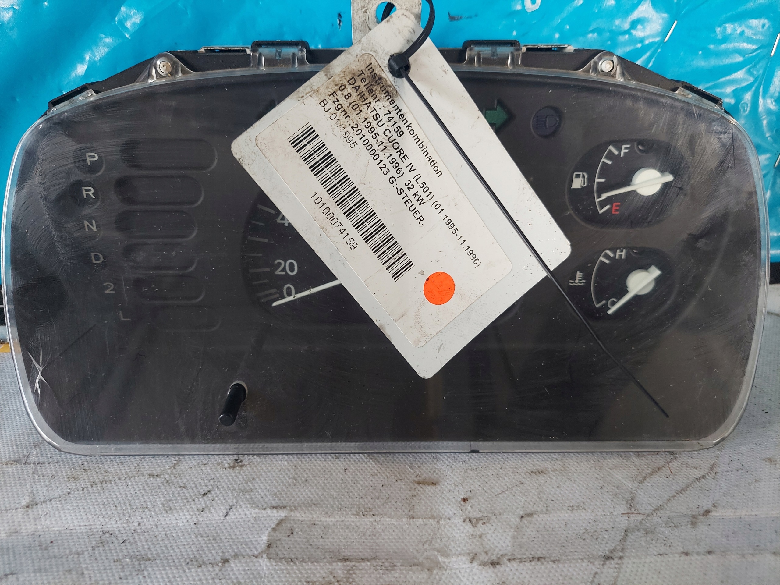 dials clock DAIHATSU CUORE 0.8 B IV 83010-87B38