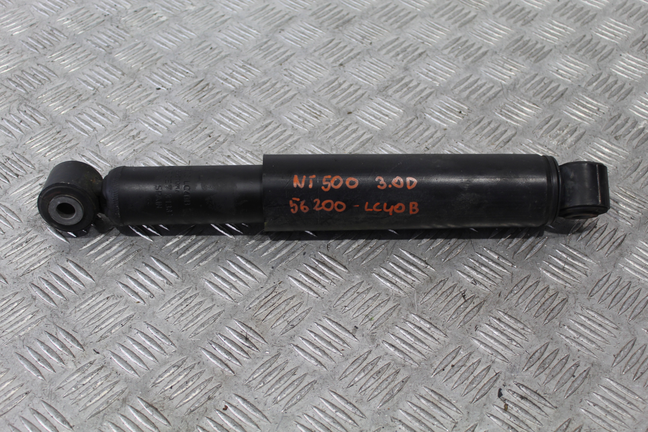 amortizer NISSAN NT500 56200-LC40B