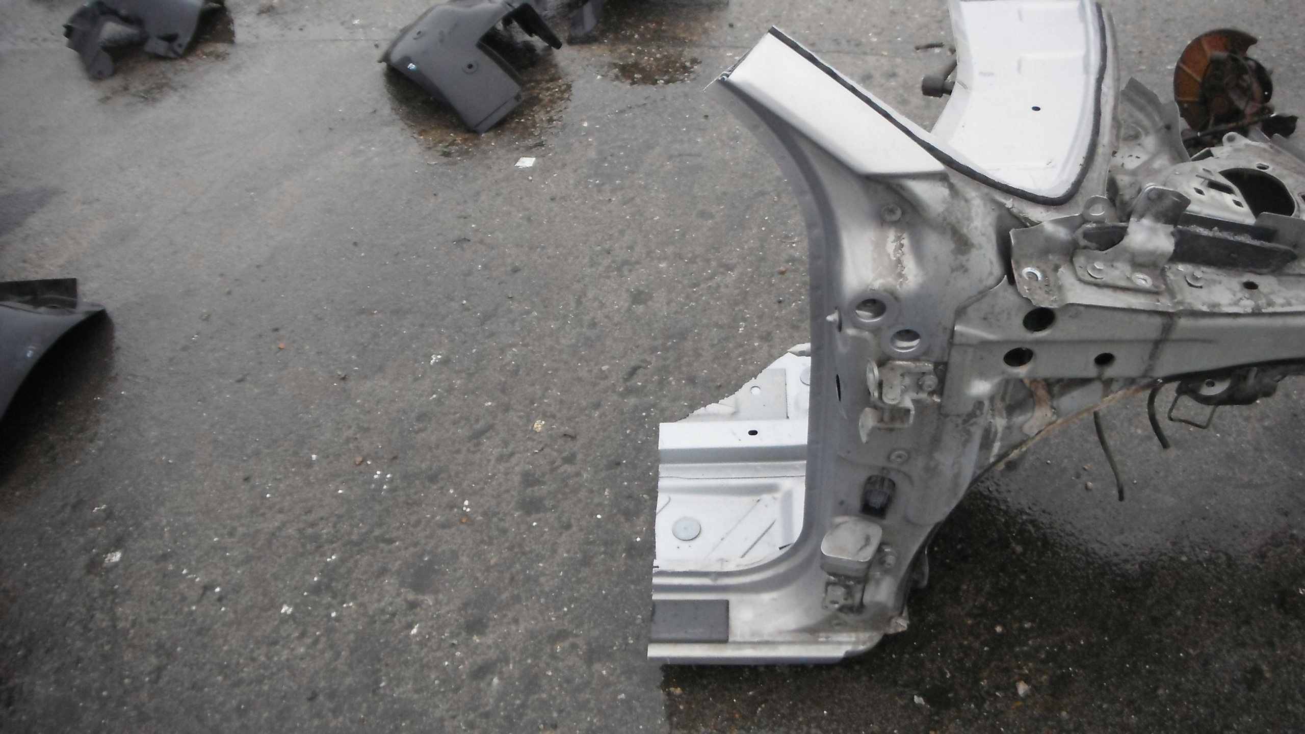 MEGANE II 2 02-09 SŁUPEK PRAWY PRZEDNI