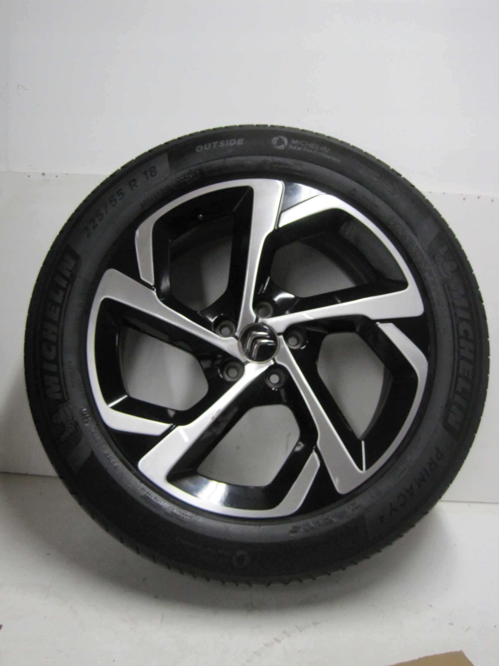 wheels discs tyres CITROEN C5 AIRCROSS 4mm R18