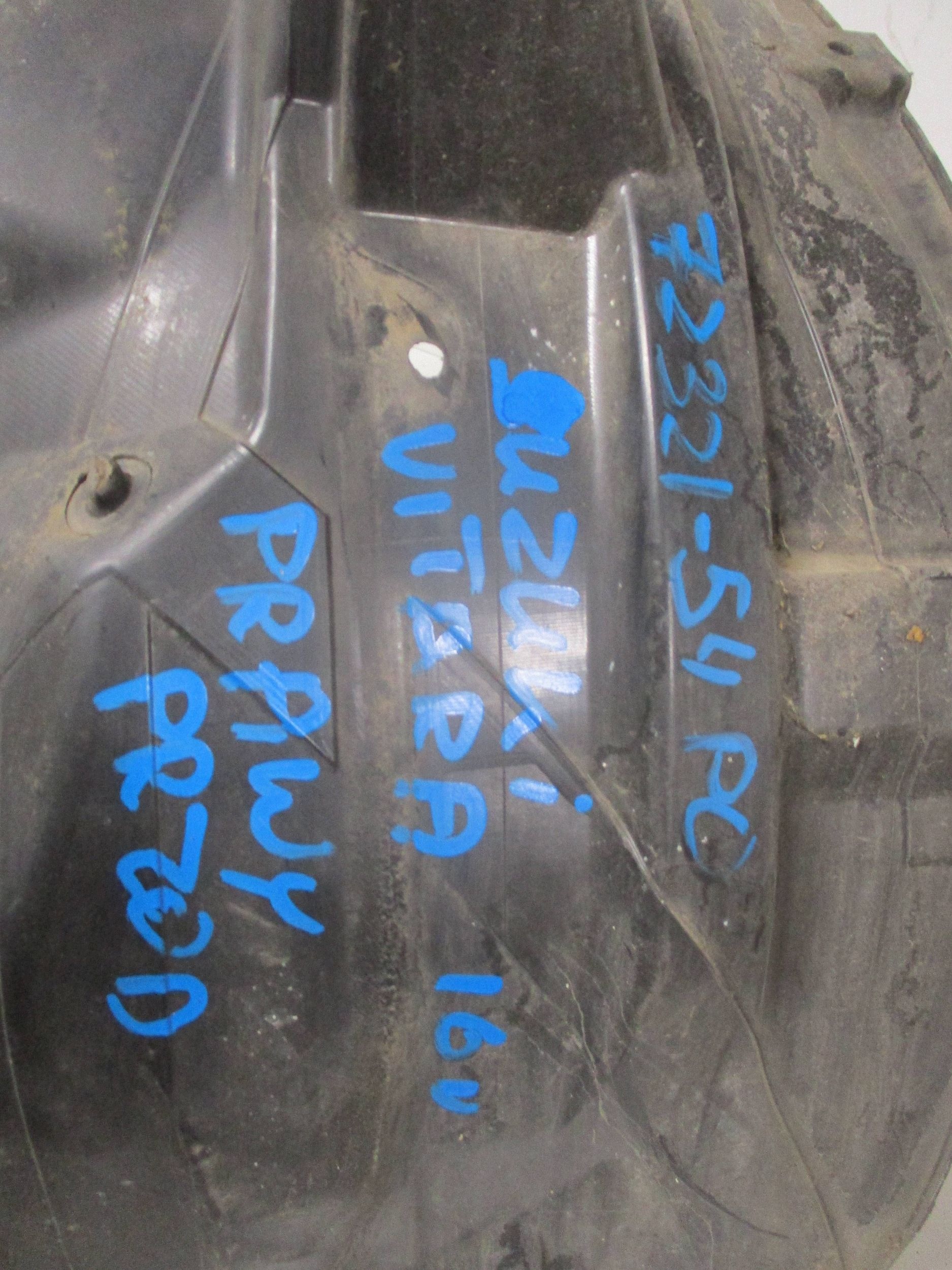 mudguard front right SUZUKI VITARA III 16R 7232154PO