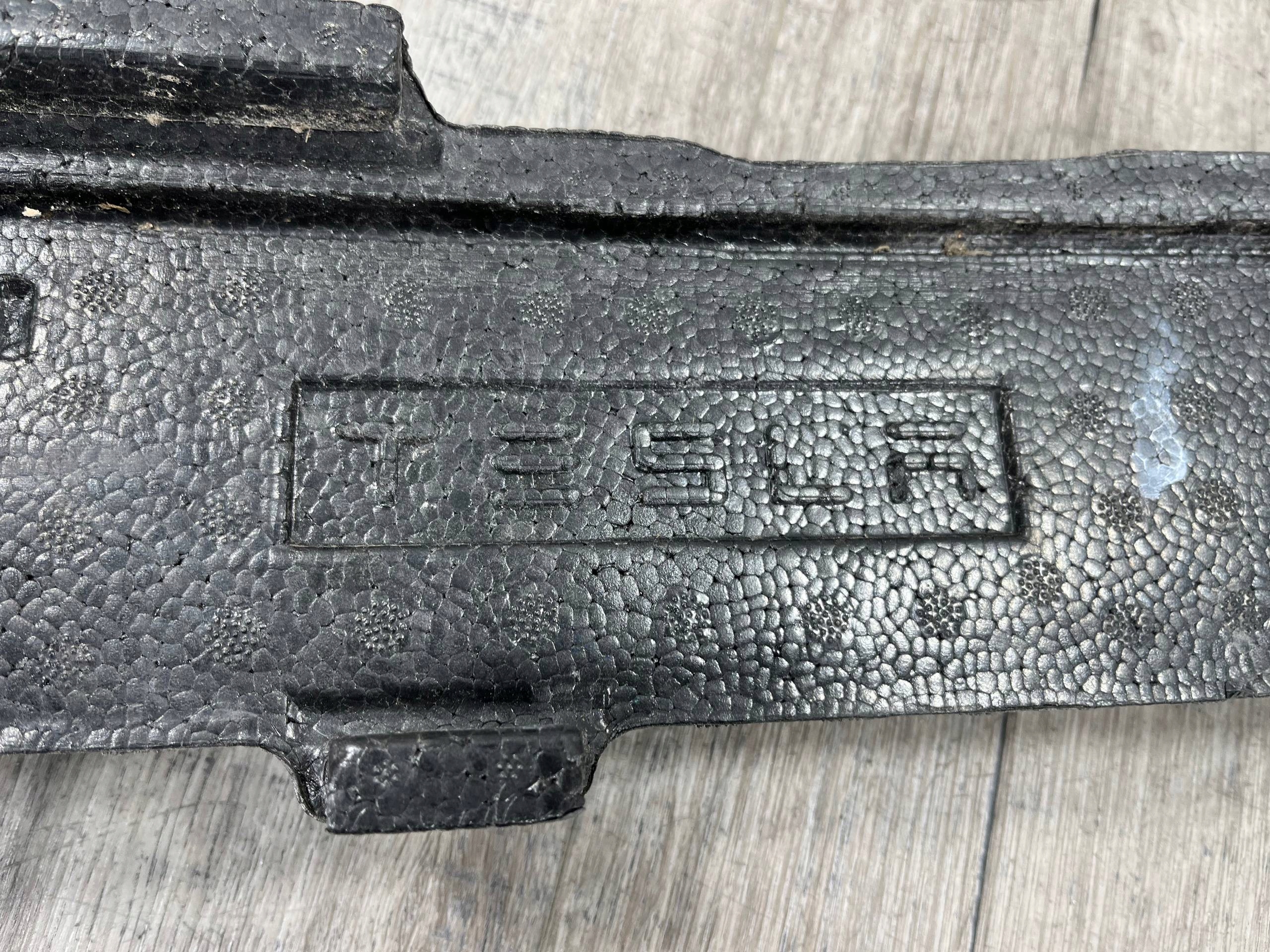 TESLA MODEL 3 III ABSORBER PIANKA nárazníku předek 1104669-CN-G