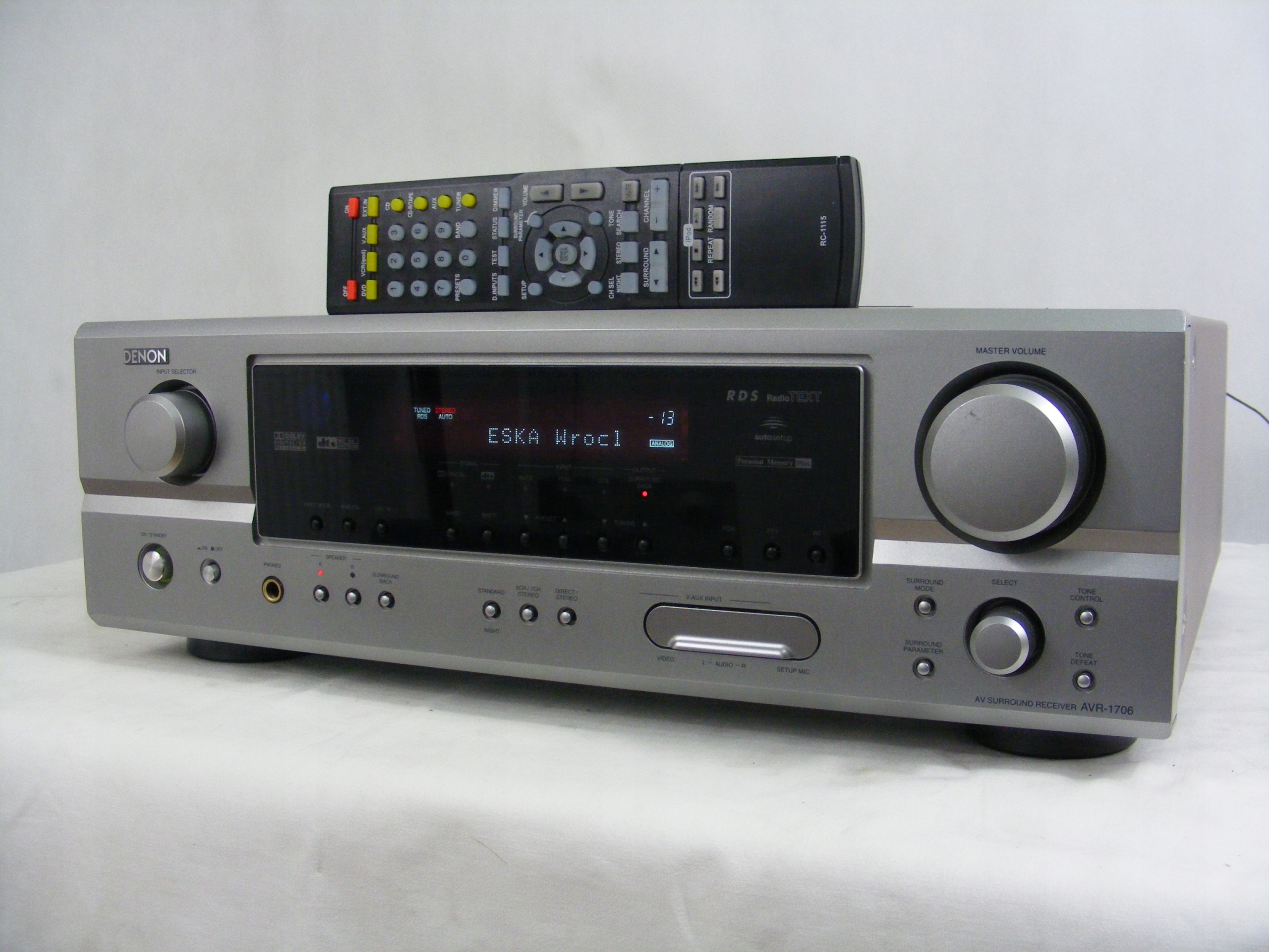 Amplituner DENON AVR-1706 DTS/RDS/Pilot