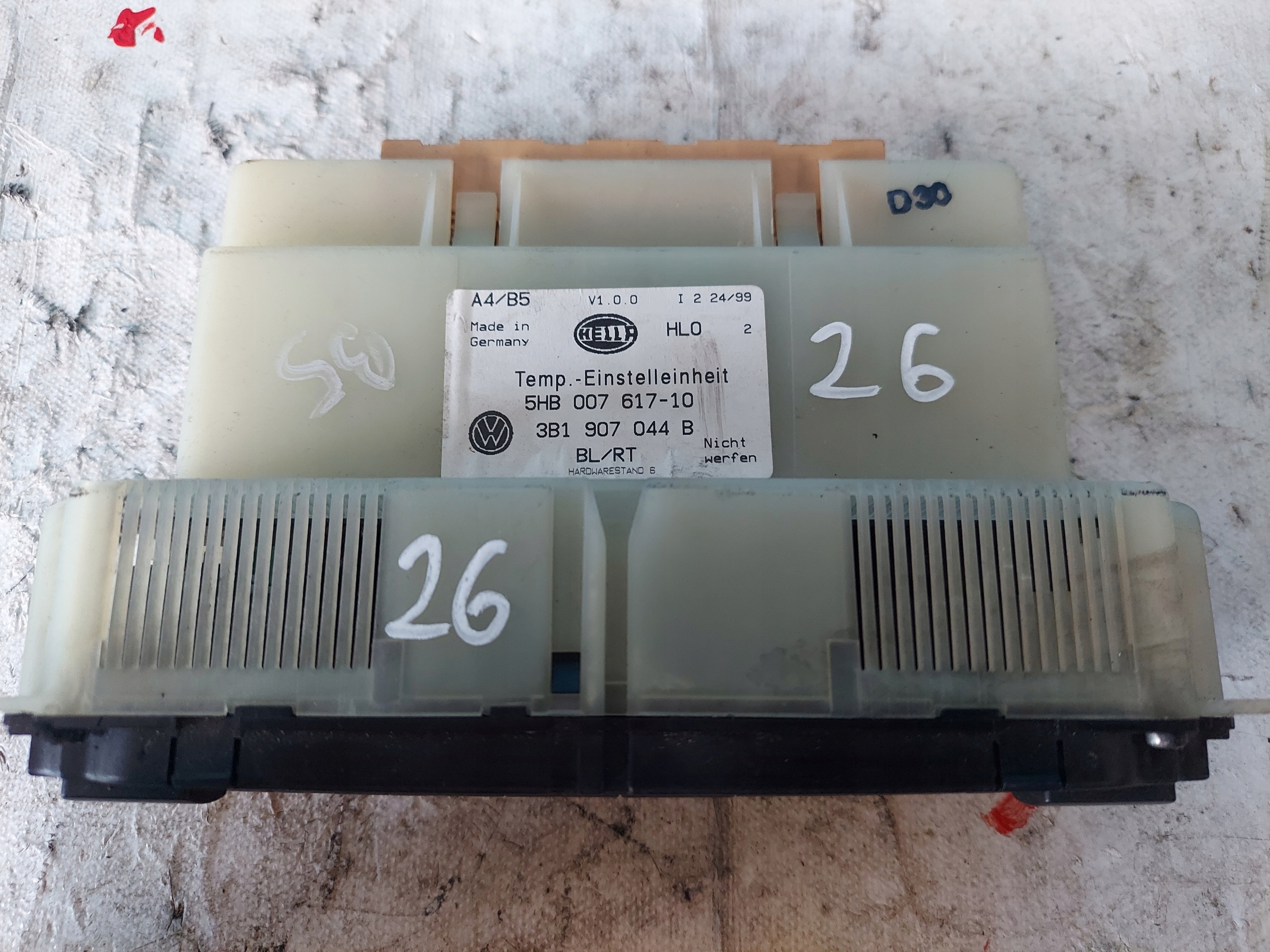 PANEL KLIMY GOLF IV PASSAT B5 3B1907044B