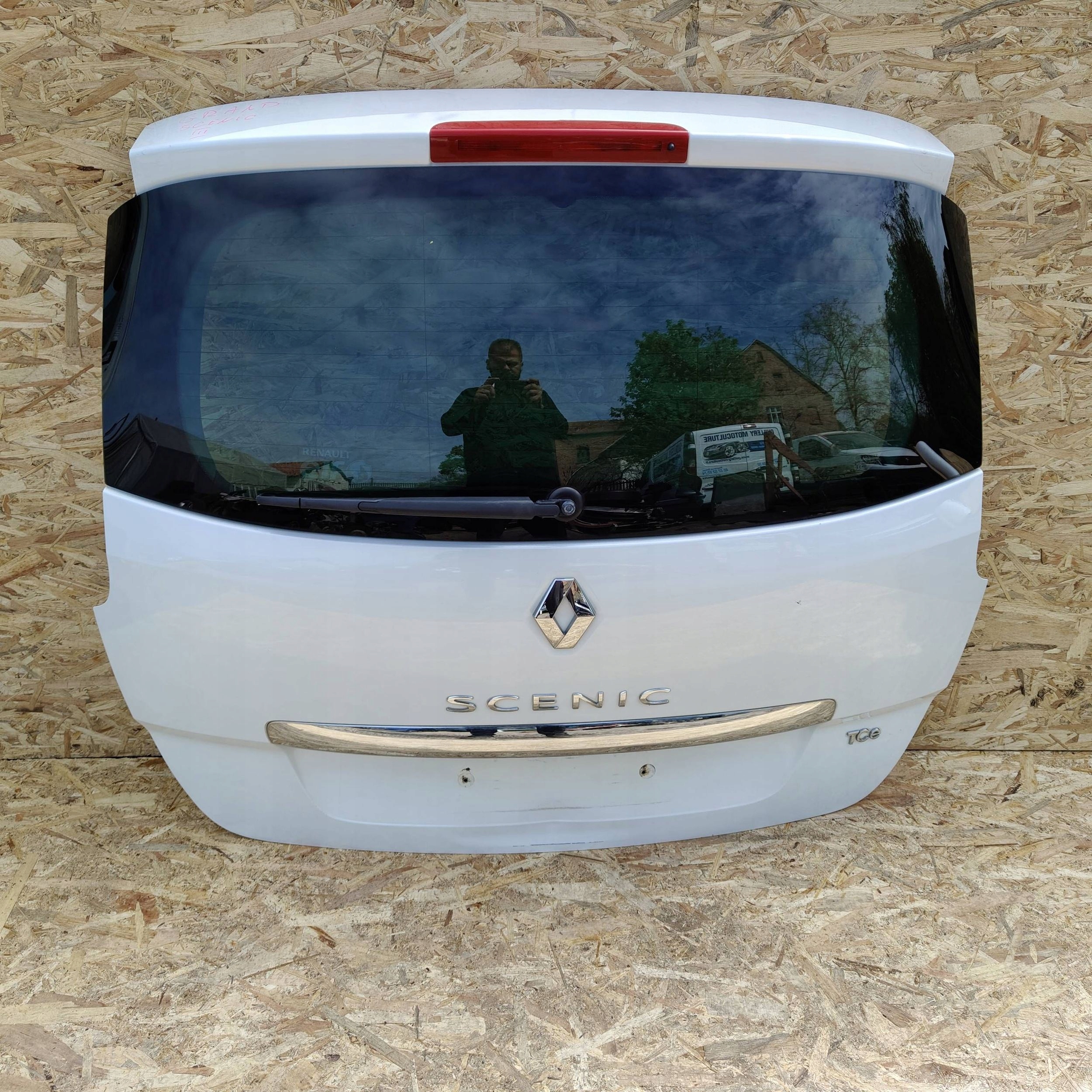 trunk door boot rear part Renault Grand scenic III biala perla