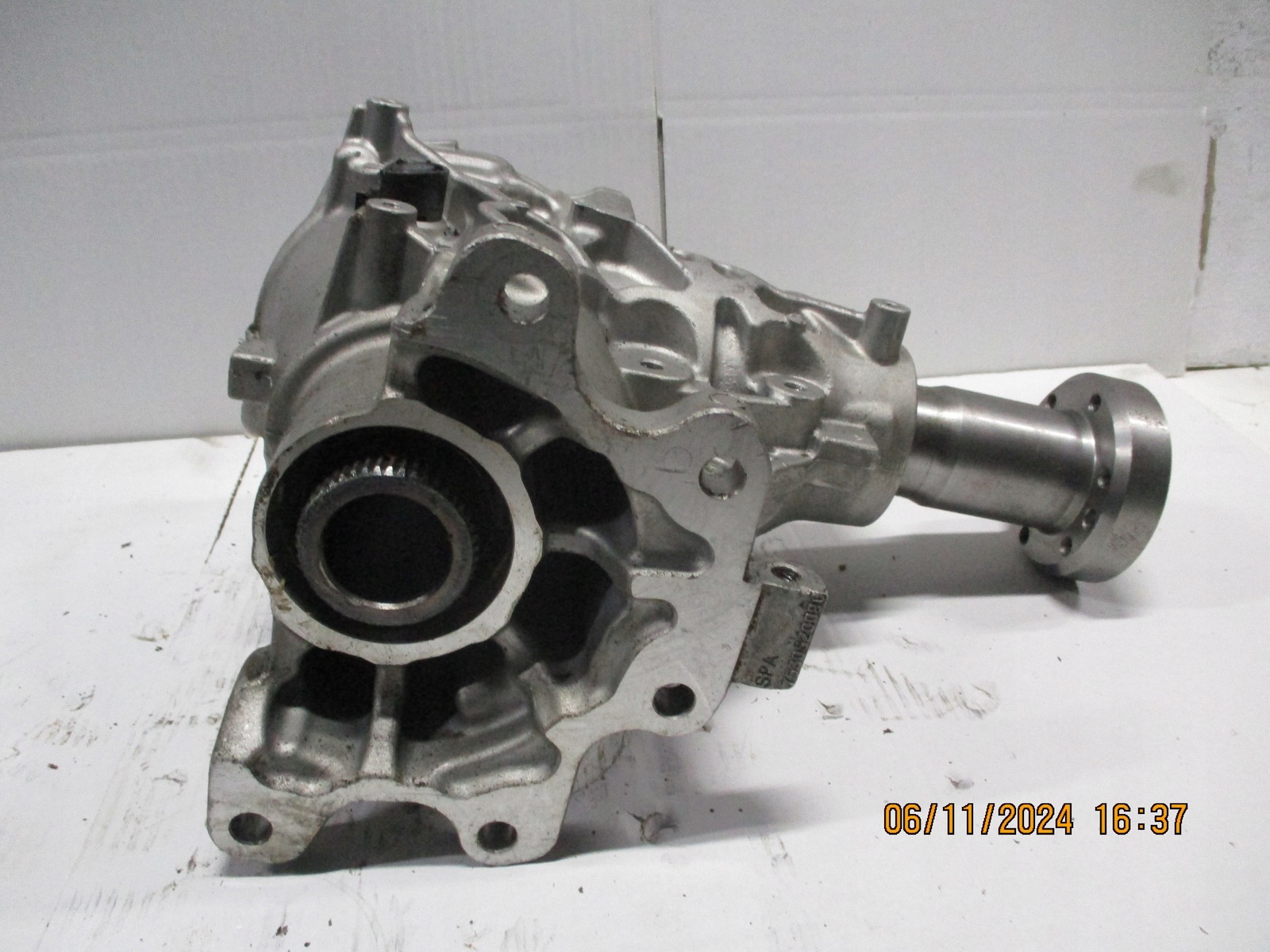 REDUKTOR gearboxes VOLVO XC90 2,0D5 31325810