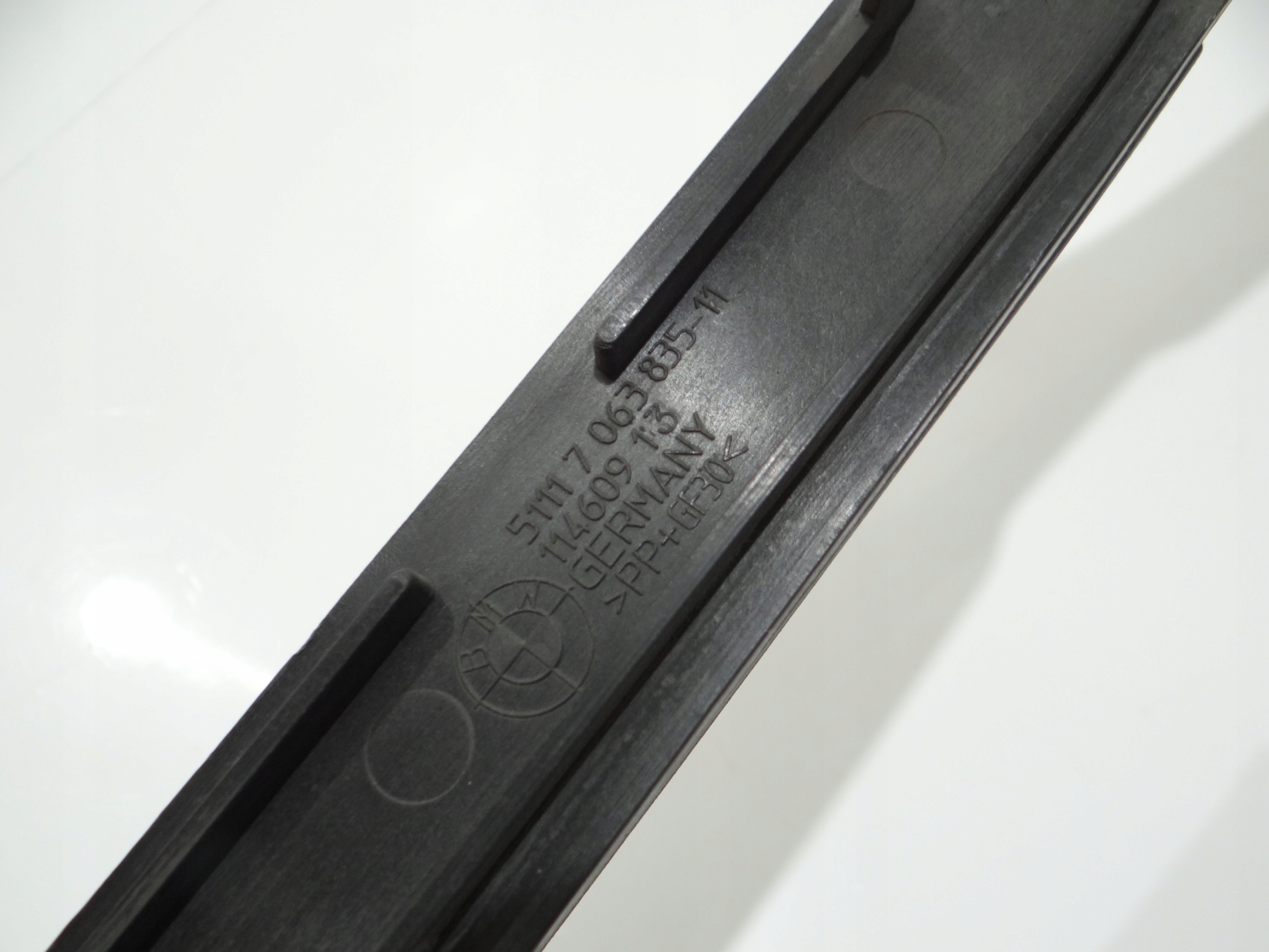 kryt lišta nárazníku předek BMW E60 E61 LCI 7063835 (4295025)