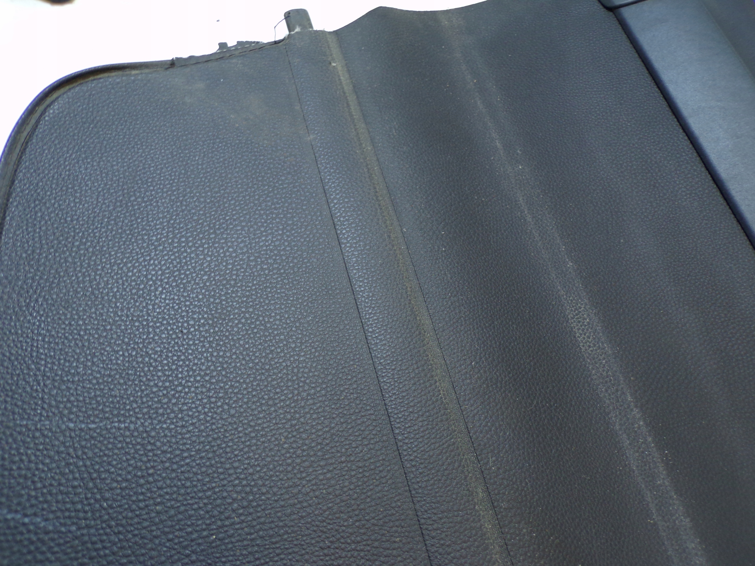 blinds boot VOLKSWAGEN PASSAT B6 KOMBI (1)