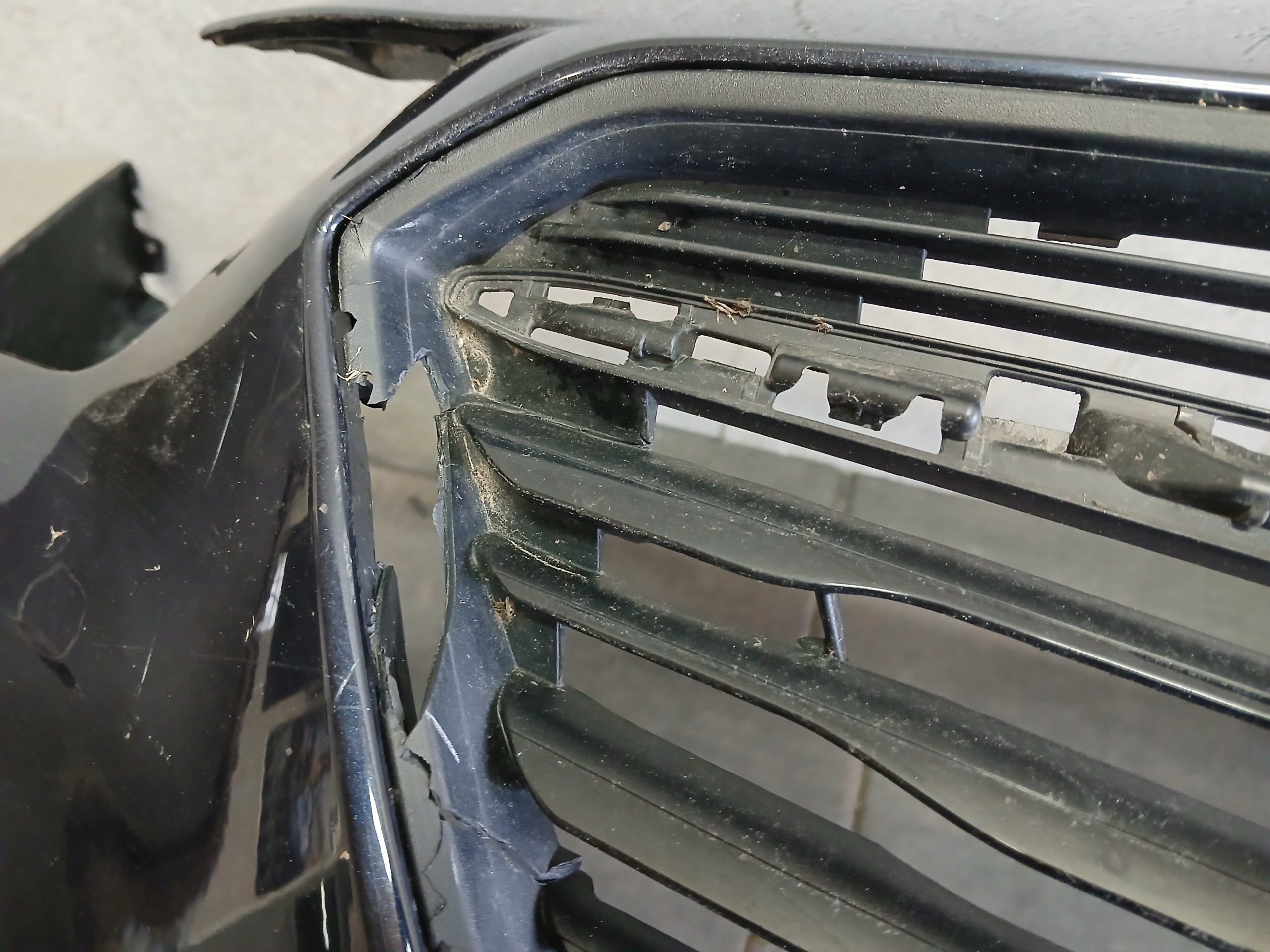 bumper front OPEL INSIGNIA B
