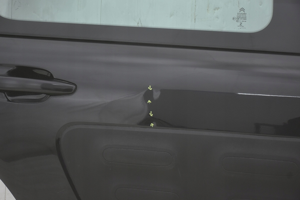 door rear. * rear part right CITROEN C4 CACTUS