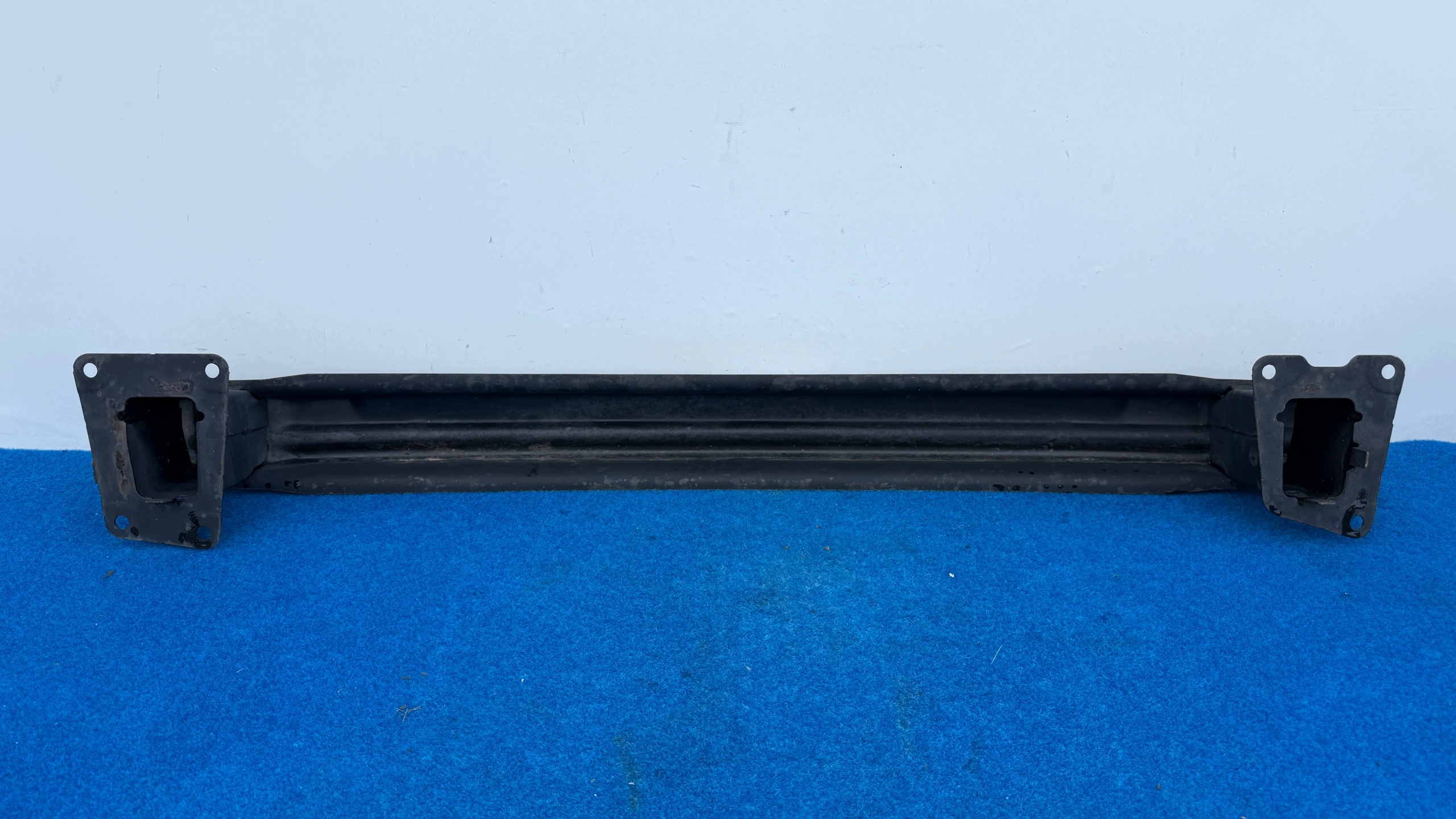 VW PASSAT B6 / B7 / CC TRAVERSA paraurti posteriore Traversa 3C0807630 NWBL616AC