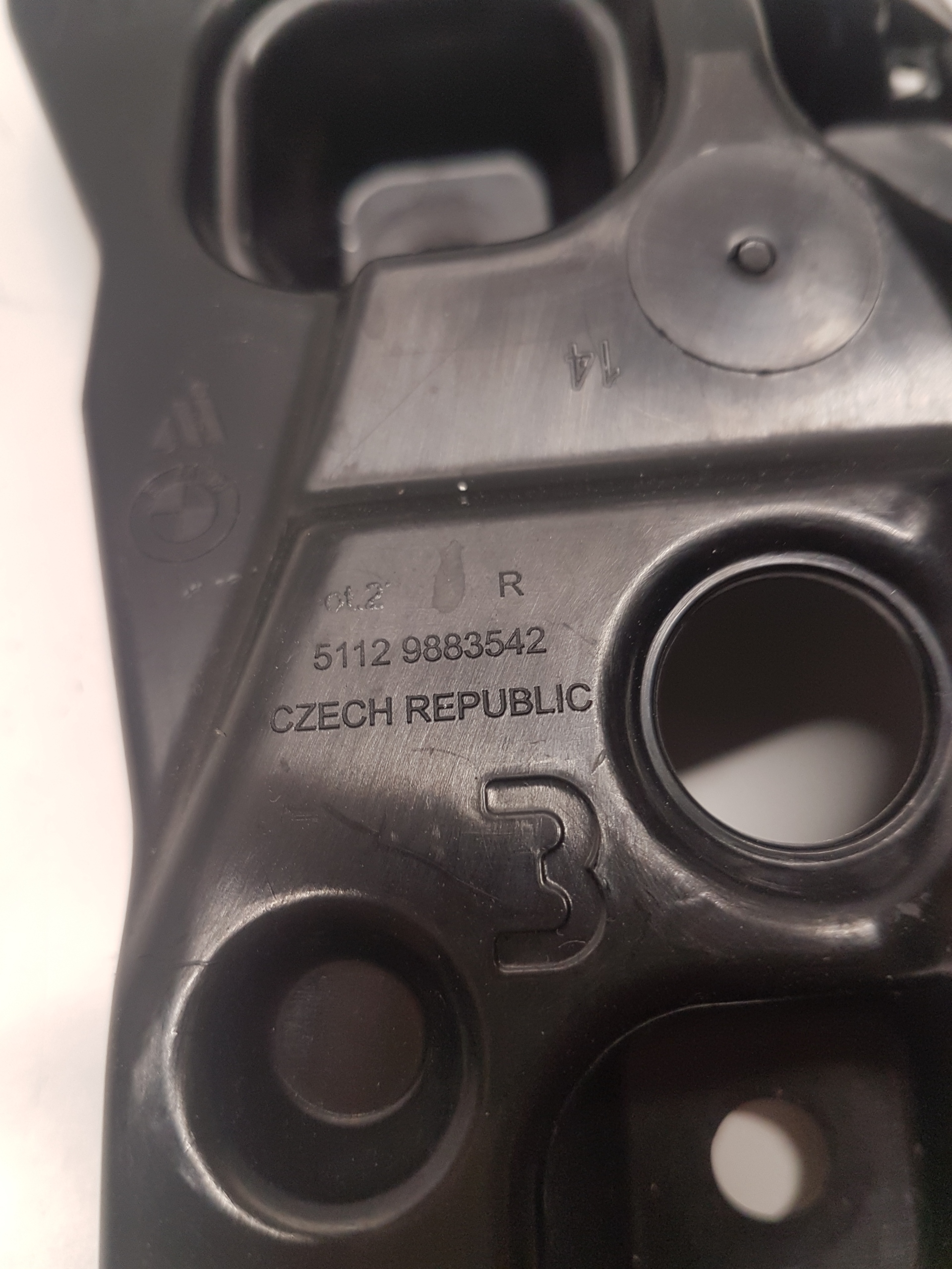 bumper bracket right rear part BMW X1 U11 9883542