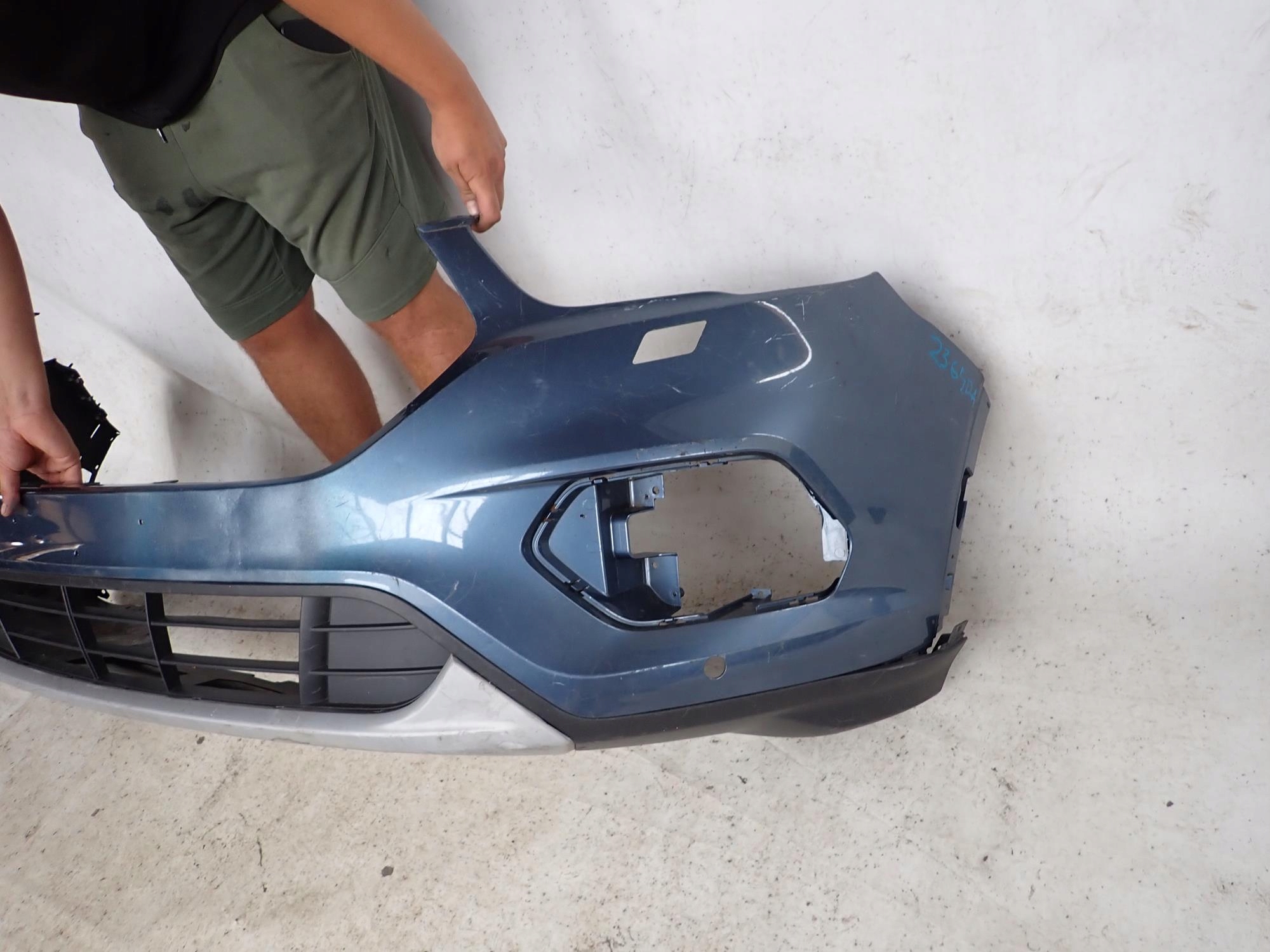 FORD KUGA II 2 MK2 LIFT 16-19 bumper front front washer PDC