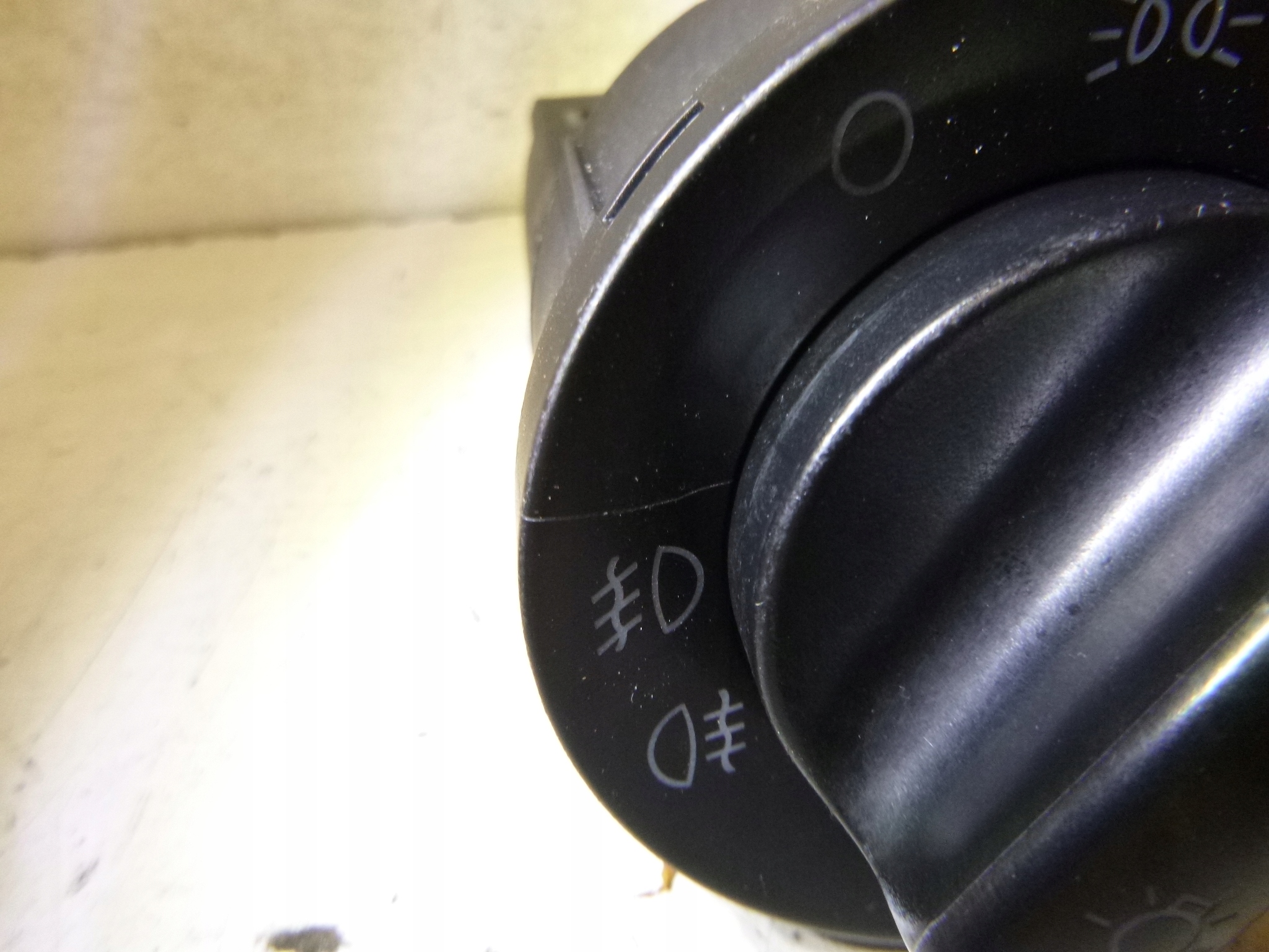 switch light switch VW Volkswagen Golf IV 97-06r. PRZECIWMGIELNE