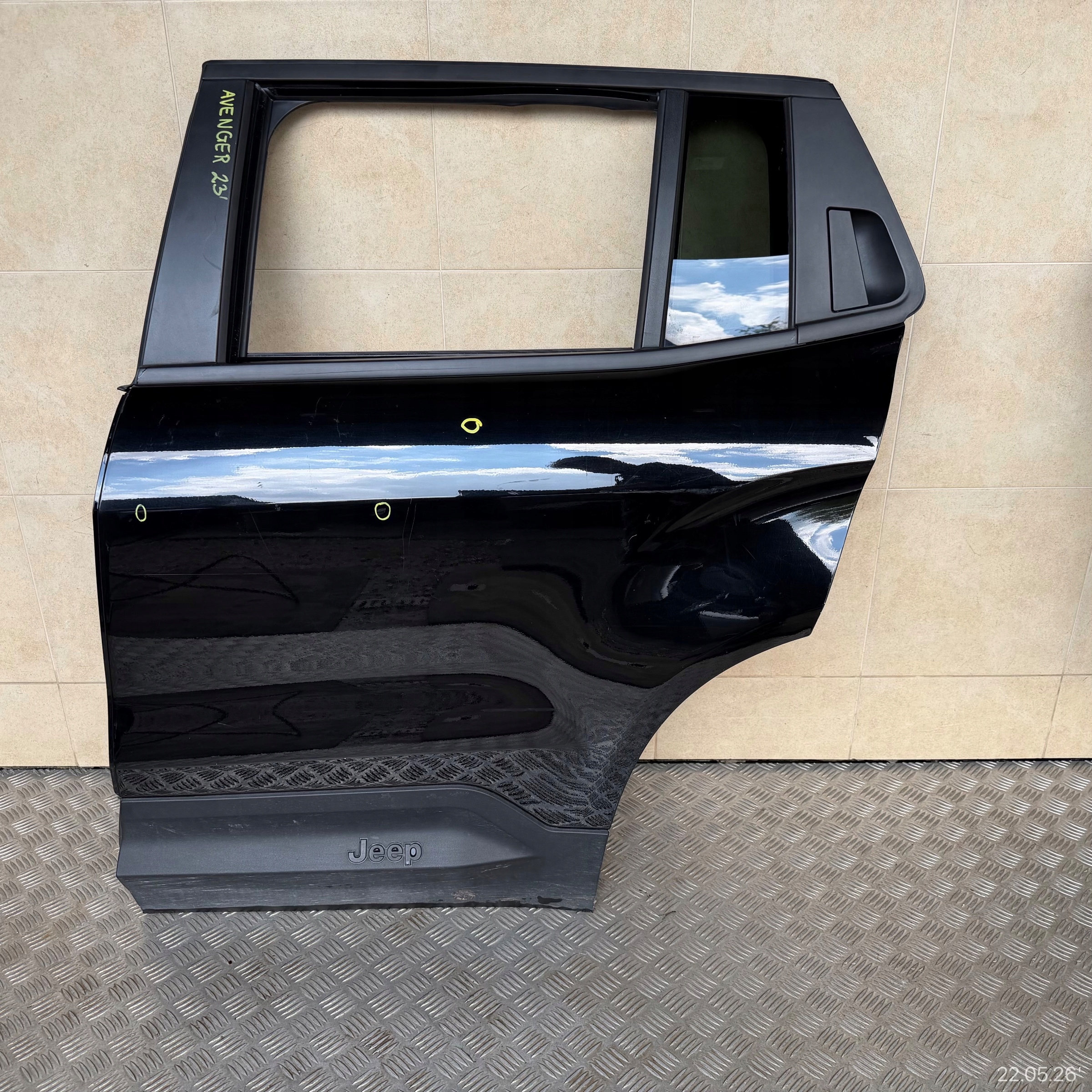 door complete rear. left JEEP AVENGER 2023 ROK