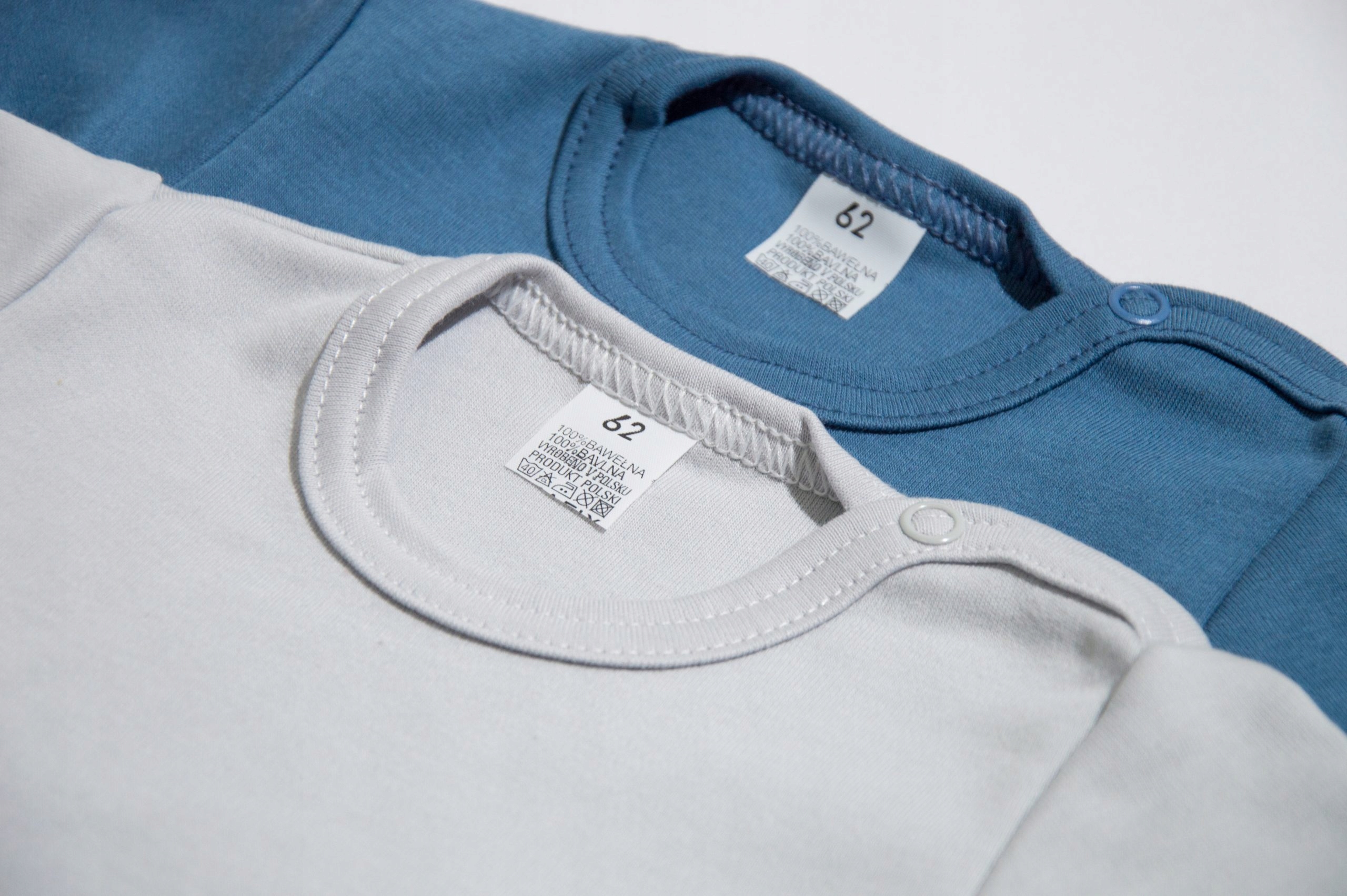 2-pak BODY KRÓTKI RĘKAW GŁADKIE szary jeans 86 Certyfikaty, opinie, atesty Certyfikat Bezpieczny dla dziecka