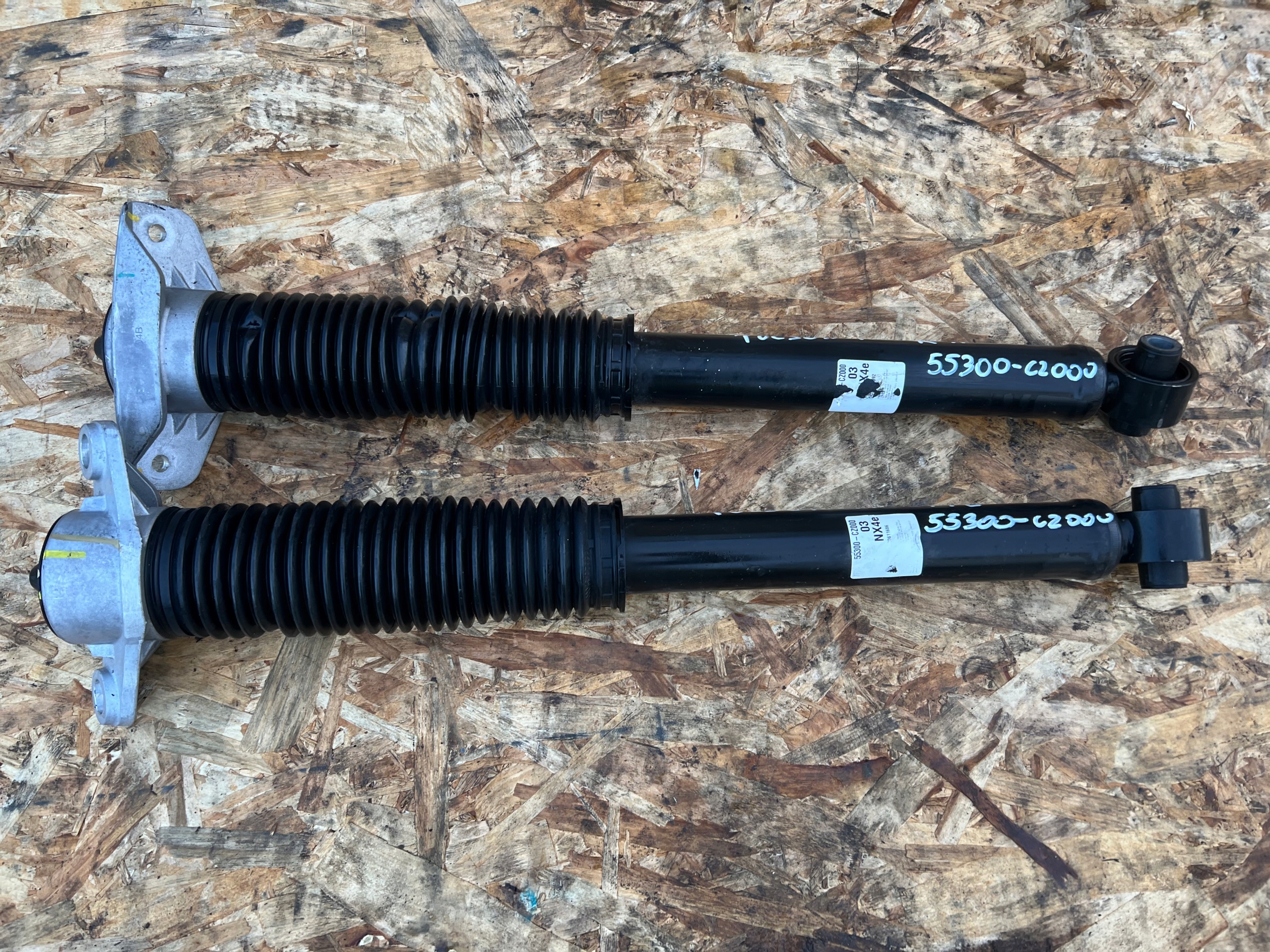 shock absorber rear part right left HYUNDAI TUCSON IV