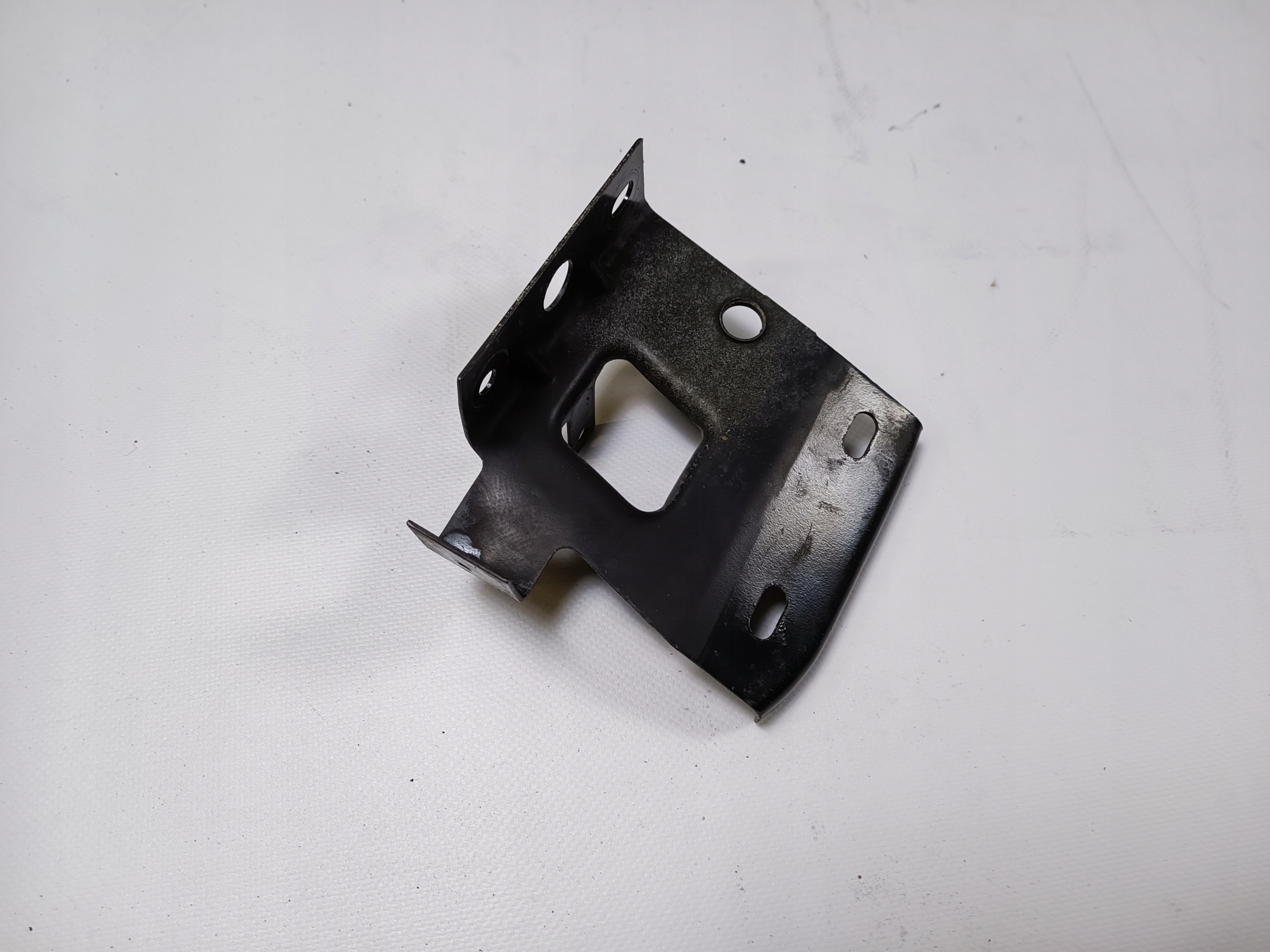 Consolle staffa parafango Destra posteriore Corvette C5