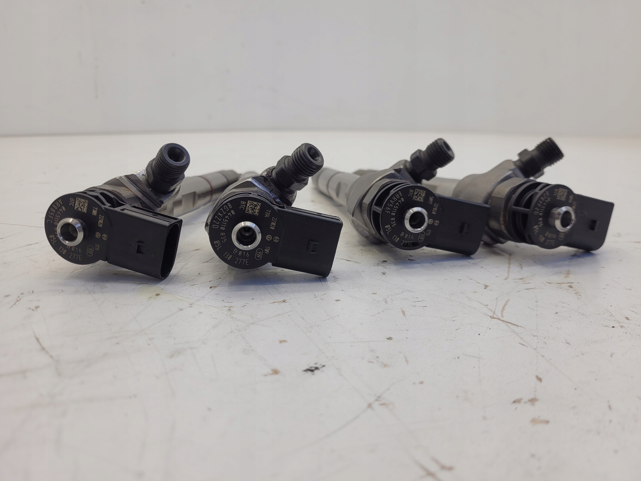 AUDI A3 8V GOLF VIII LEON OCTAVIA IV 2,0 TDI nozzle injector 05L130277E
