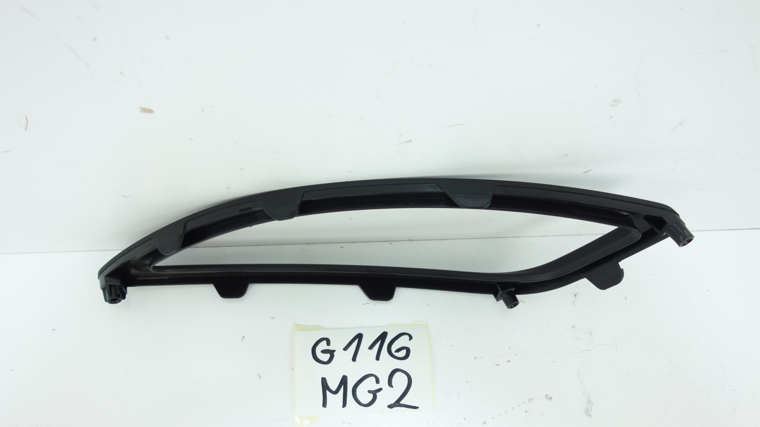 HYUNDAI I30 II COUPE 2012- grille frame of a bumper left rear part