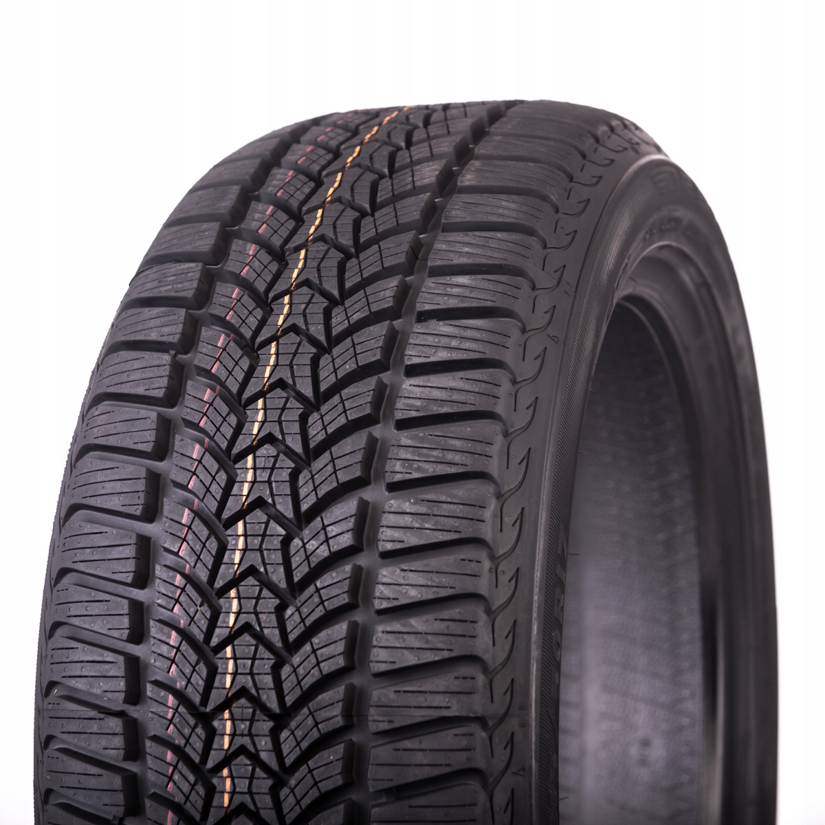 1x Opona Zimowa 215/50R17 Dębica Frigo HP2 95V XL