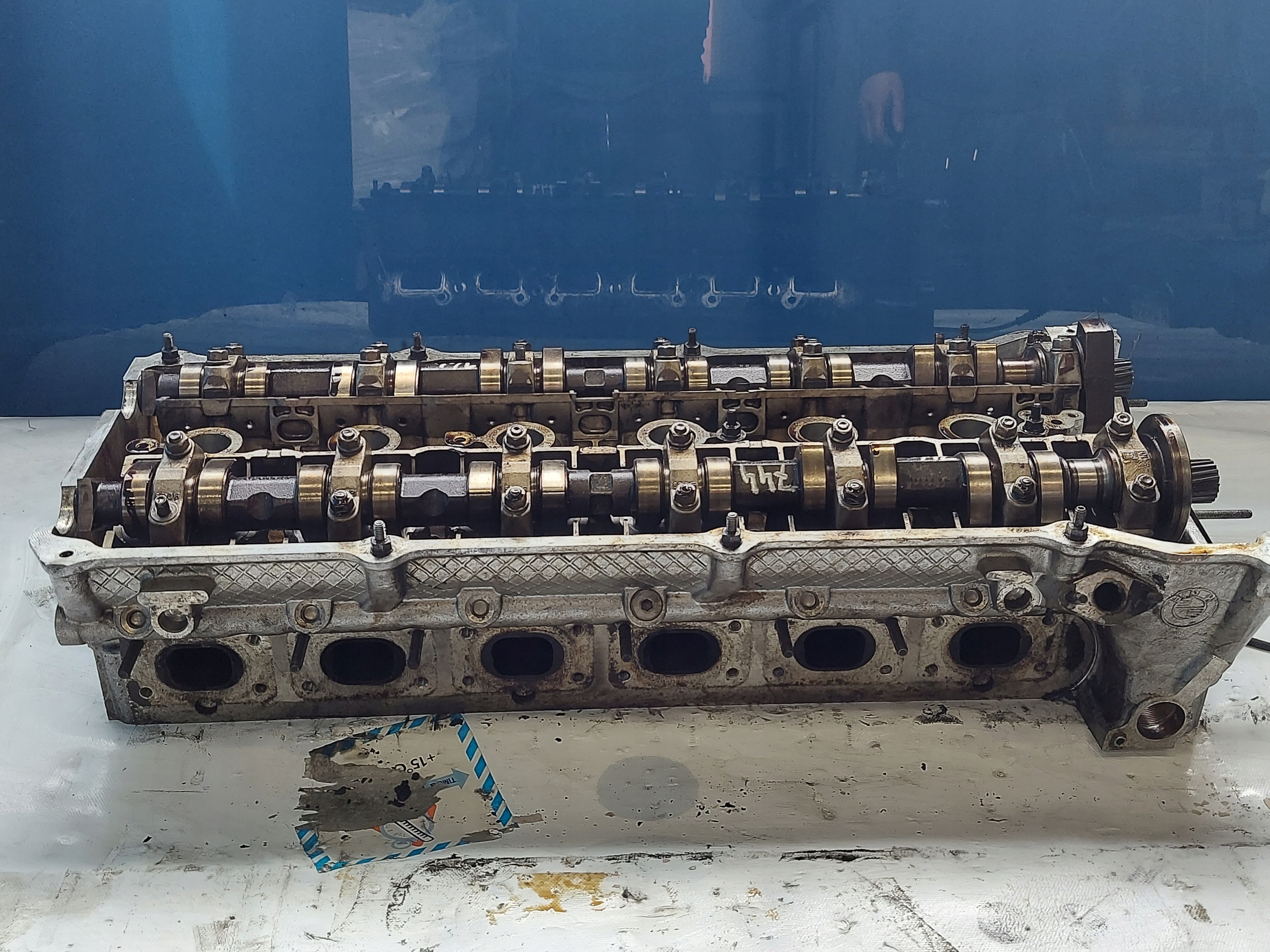 head. BMW E39 2.2 R6 1436812