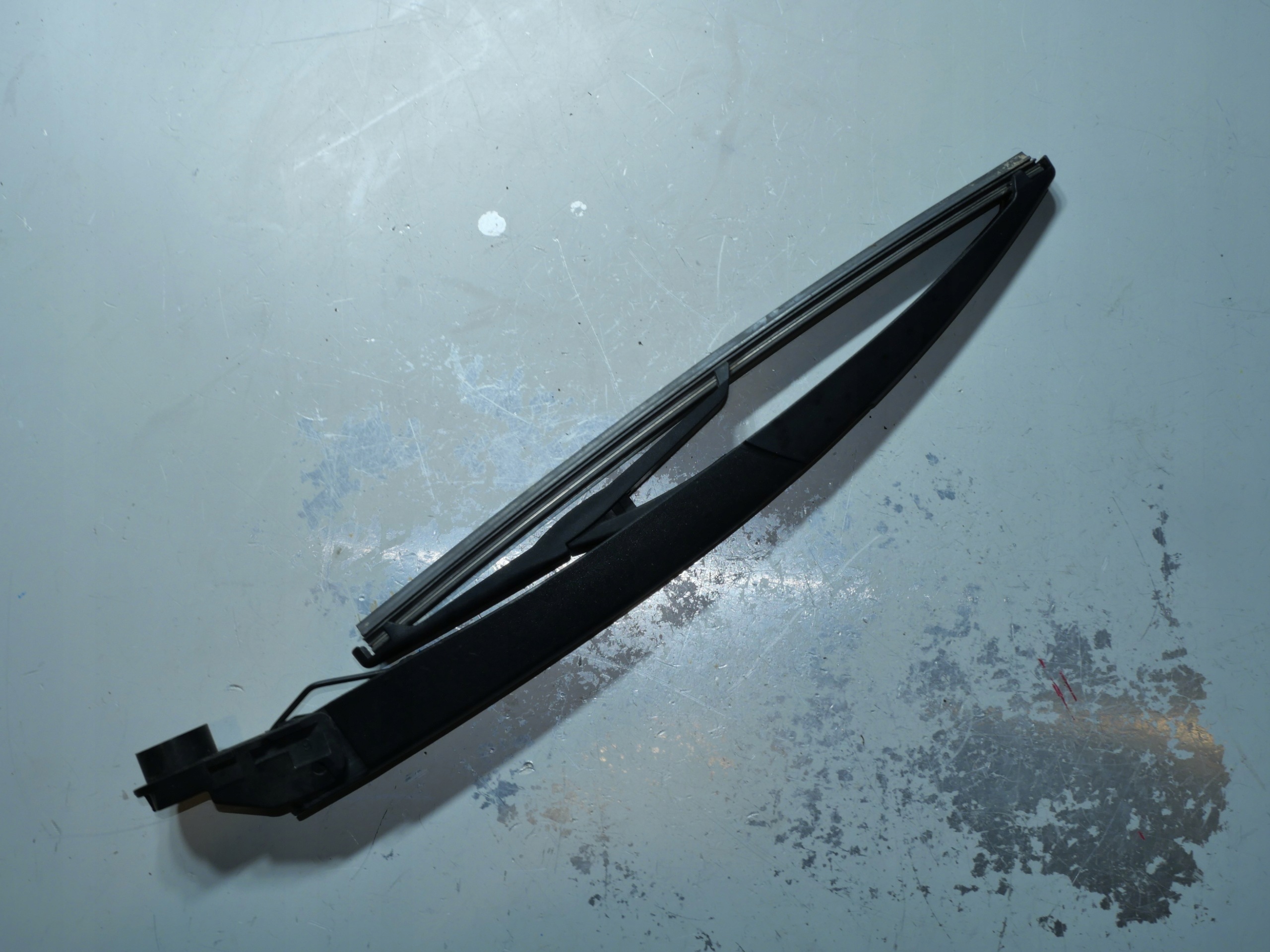 wischerarm heck Peugeot OE 9683833680