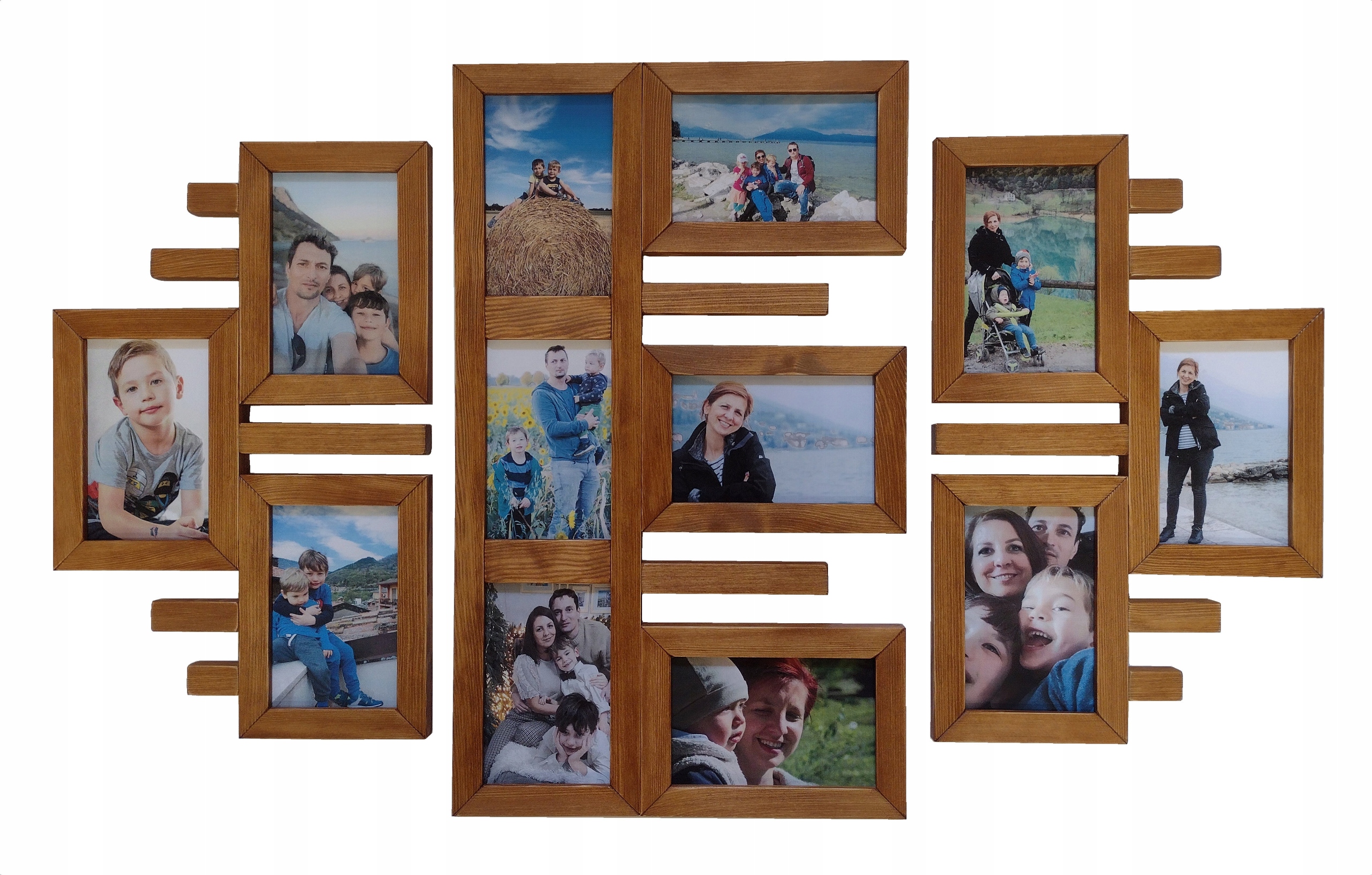 Drevený multirámik na 12 fotografií 10x15 cm Galéria nástenných rámov Kaštan