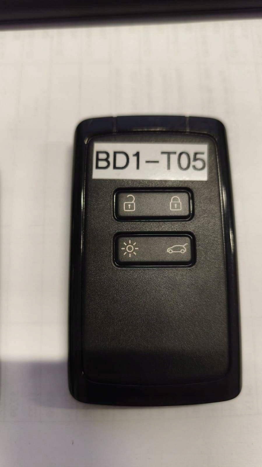 Clé karta Boîte komplet Dacia Bigster Comme Neuf
