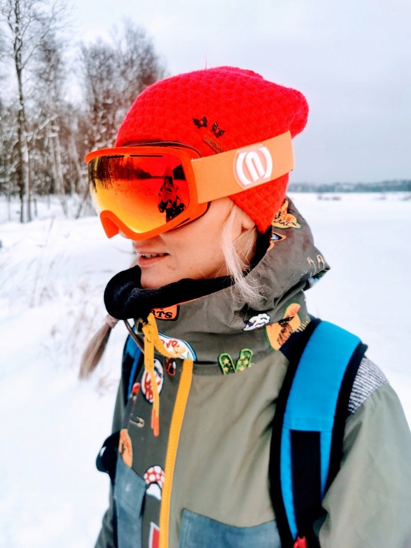 GOGLE NEON VENUS BLACK/PINK SZYBA VIOLET CAT3 Kod producenta BK/PF