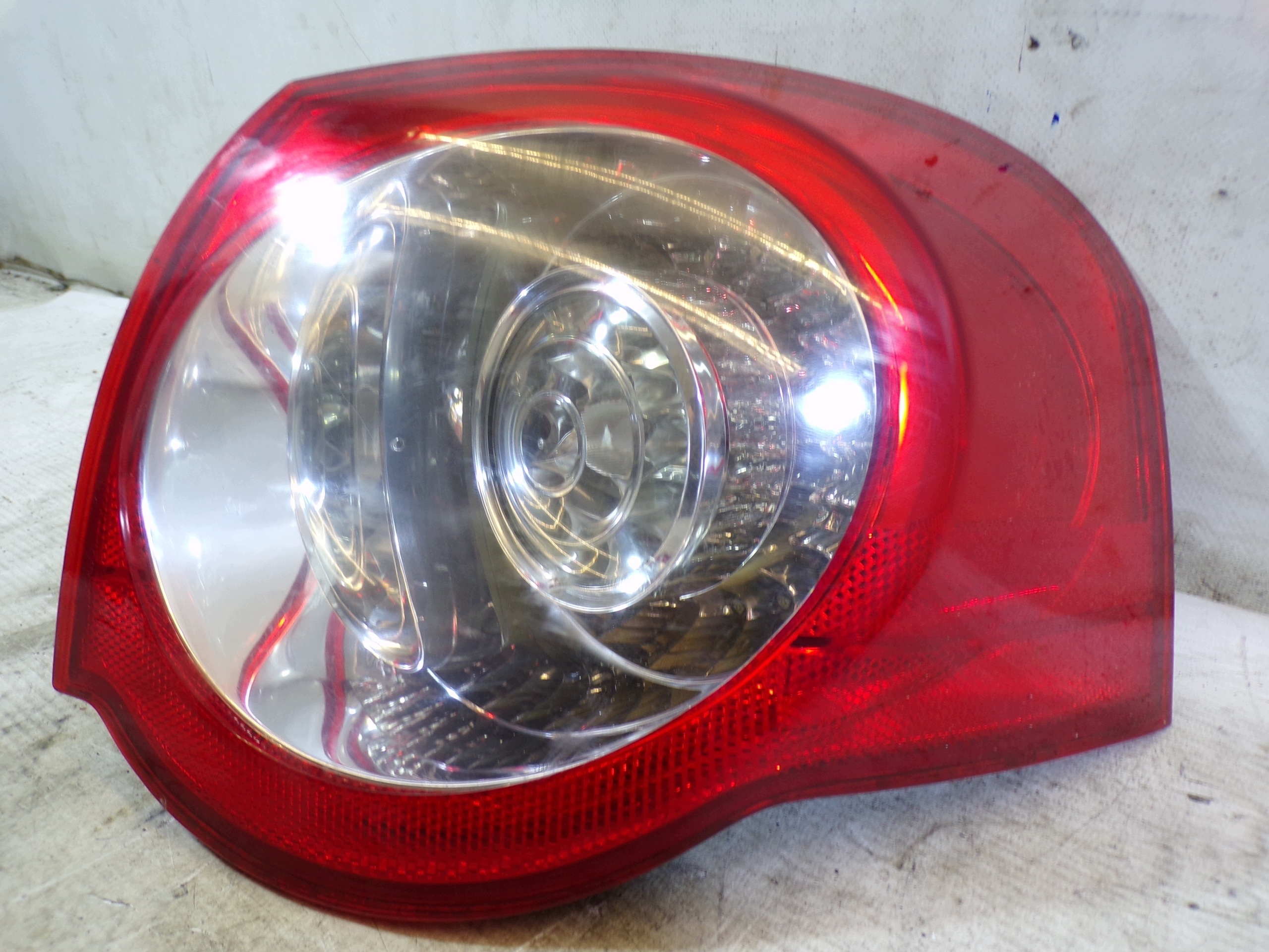 light rear rear part right VOLKSWAGEN PASSAT B6 KOMBI (1)(K)
