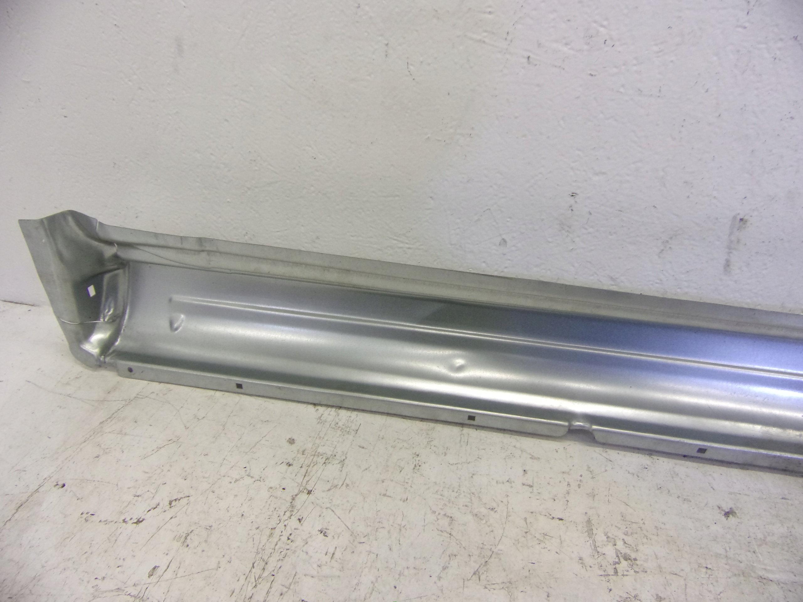 threshold right 3D VOLKSWAGEN GOLF 3 9522002
