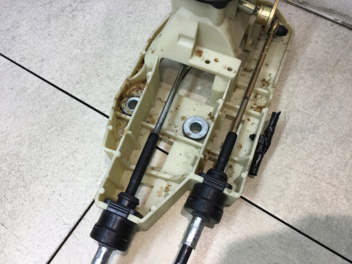 kulysa převodů VOLVO S60 a 9143964